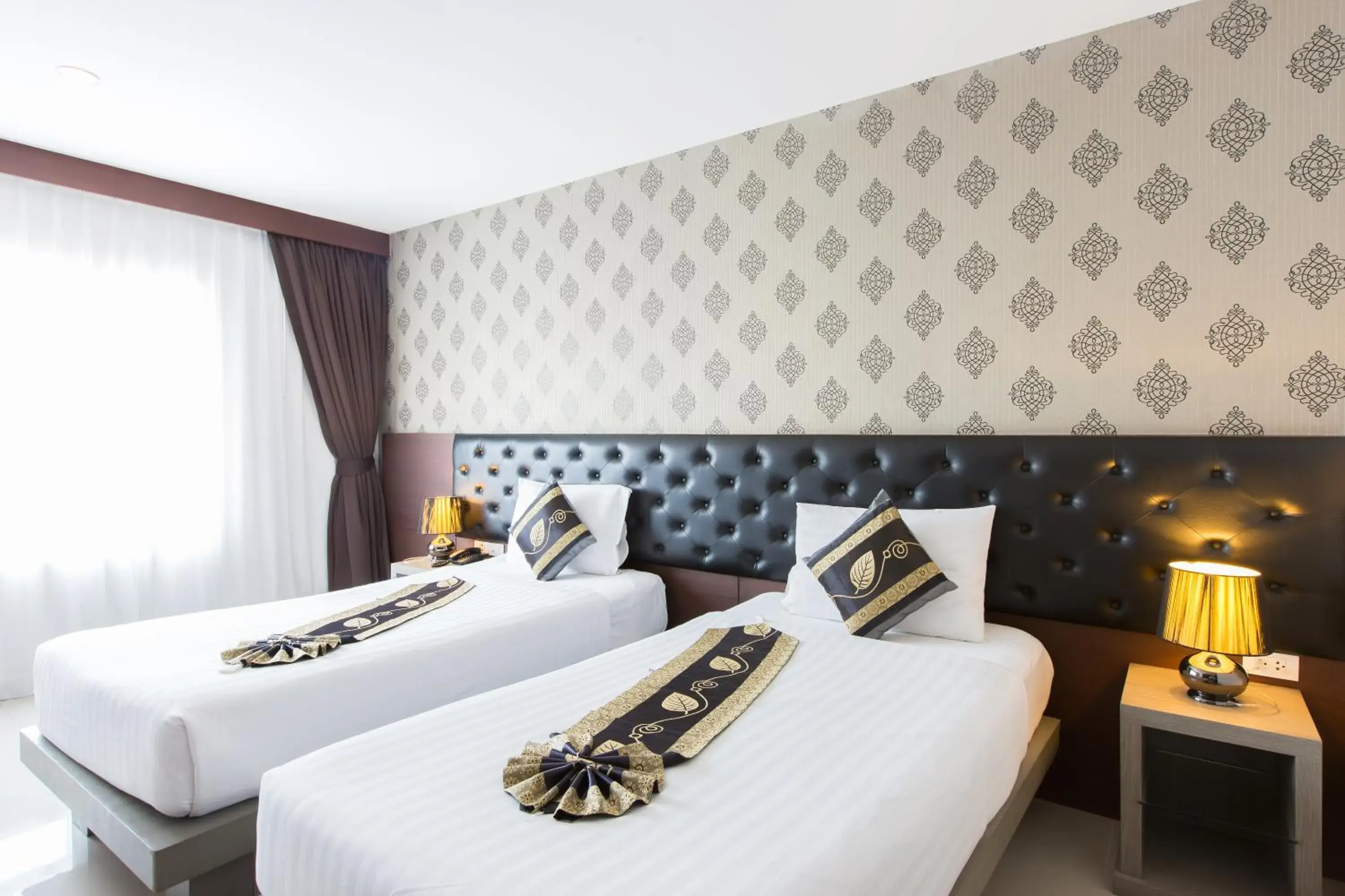 Bed in Hemingways Silk Hotel Bed in Hemingways Silk Hotel