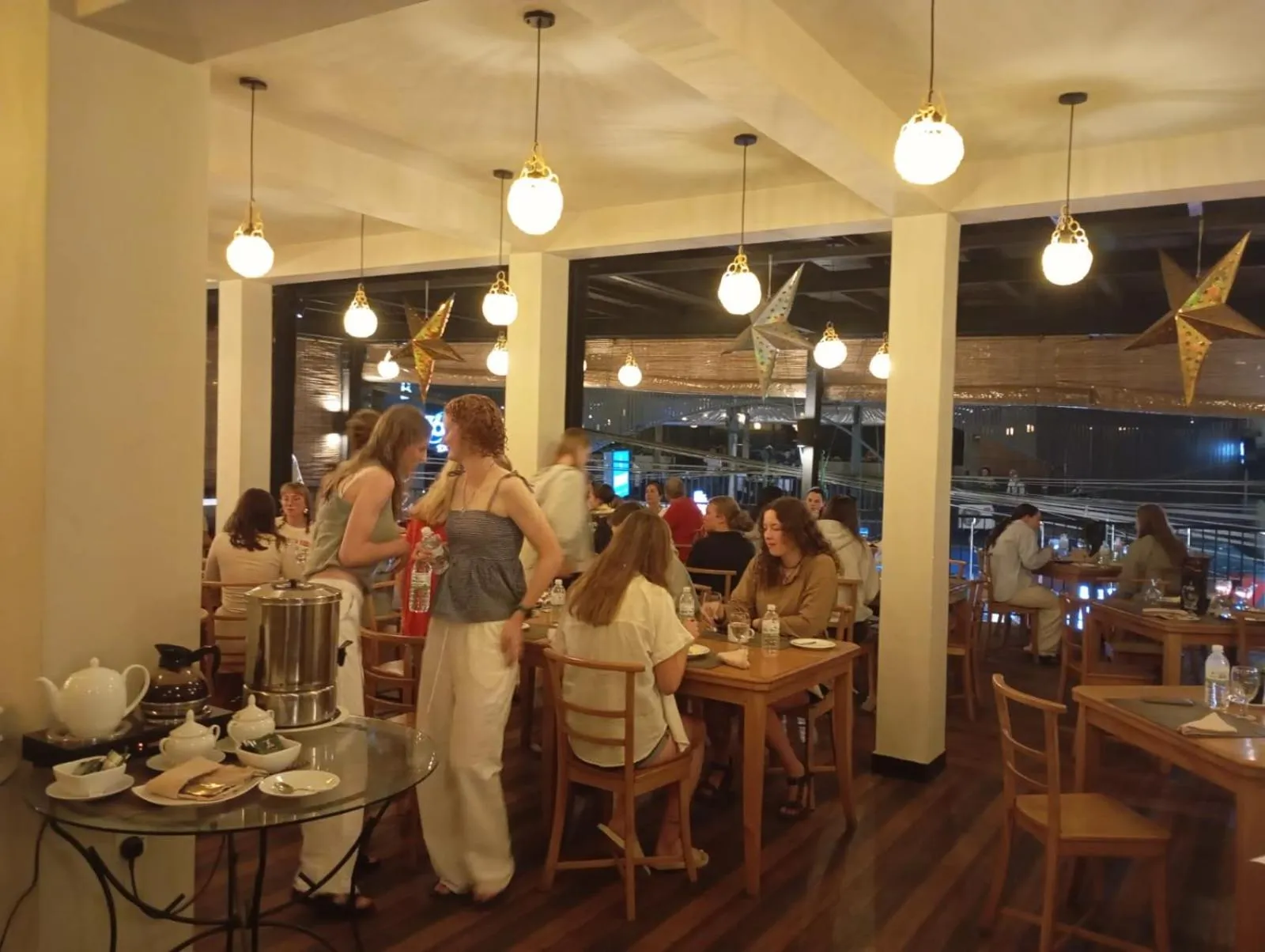 Restaurant/places to eat in Oak Ray La Ella Breeze