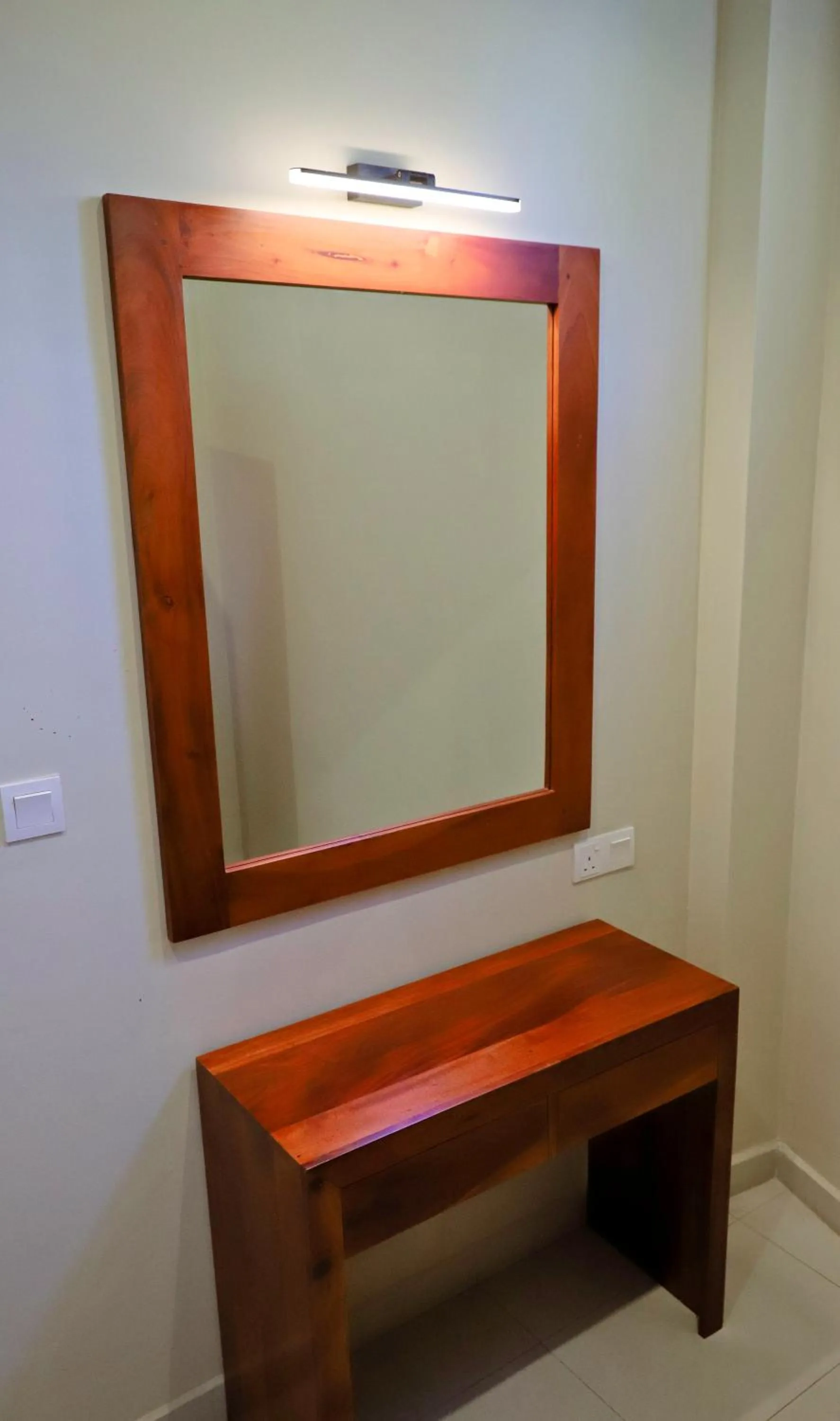 Oak Ray La Ella Breeze