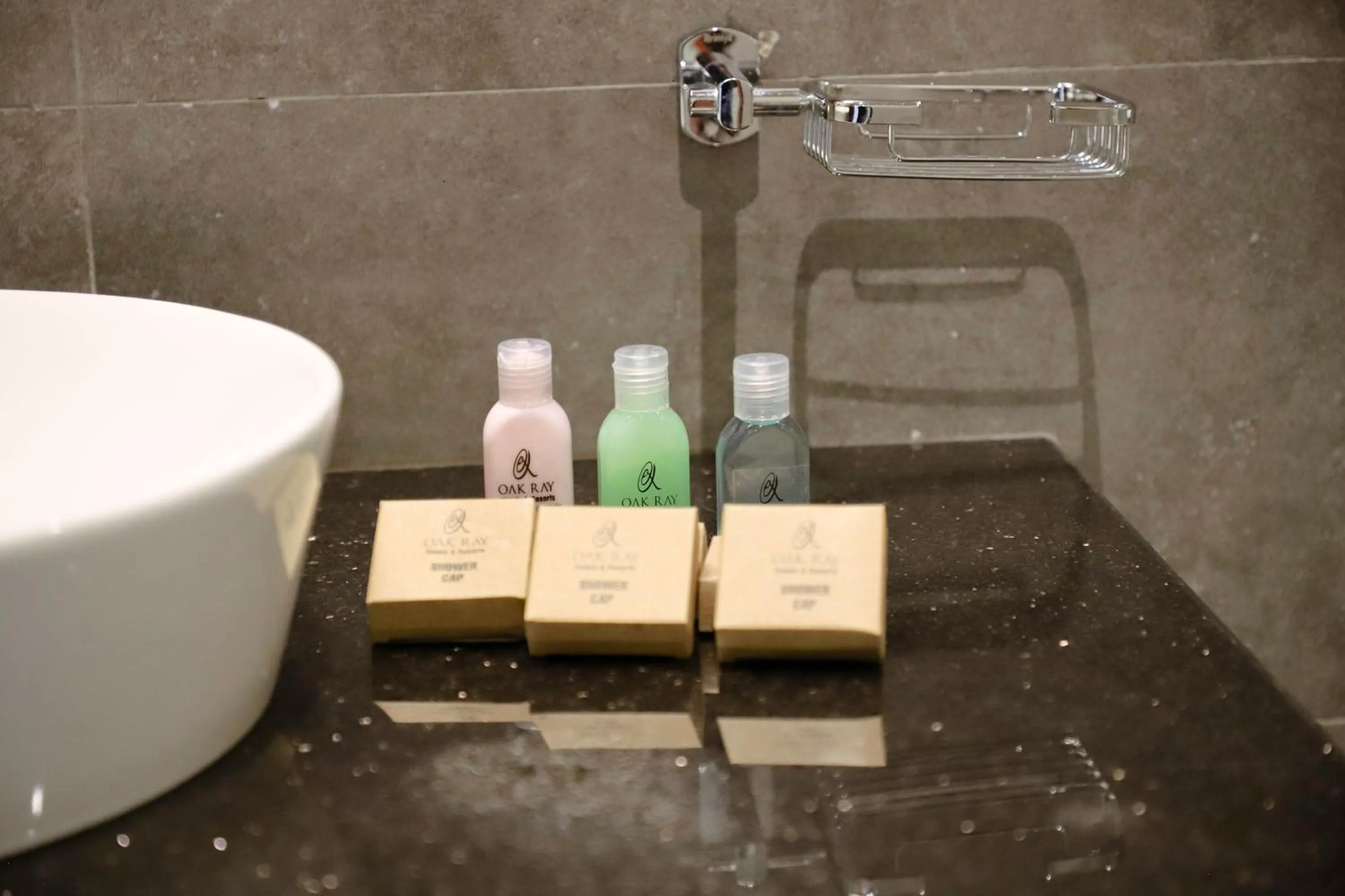 Bathroom in Oak Ray La Ella Breeze