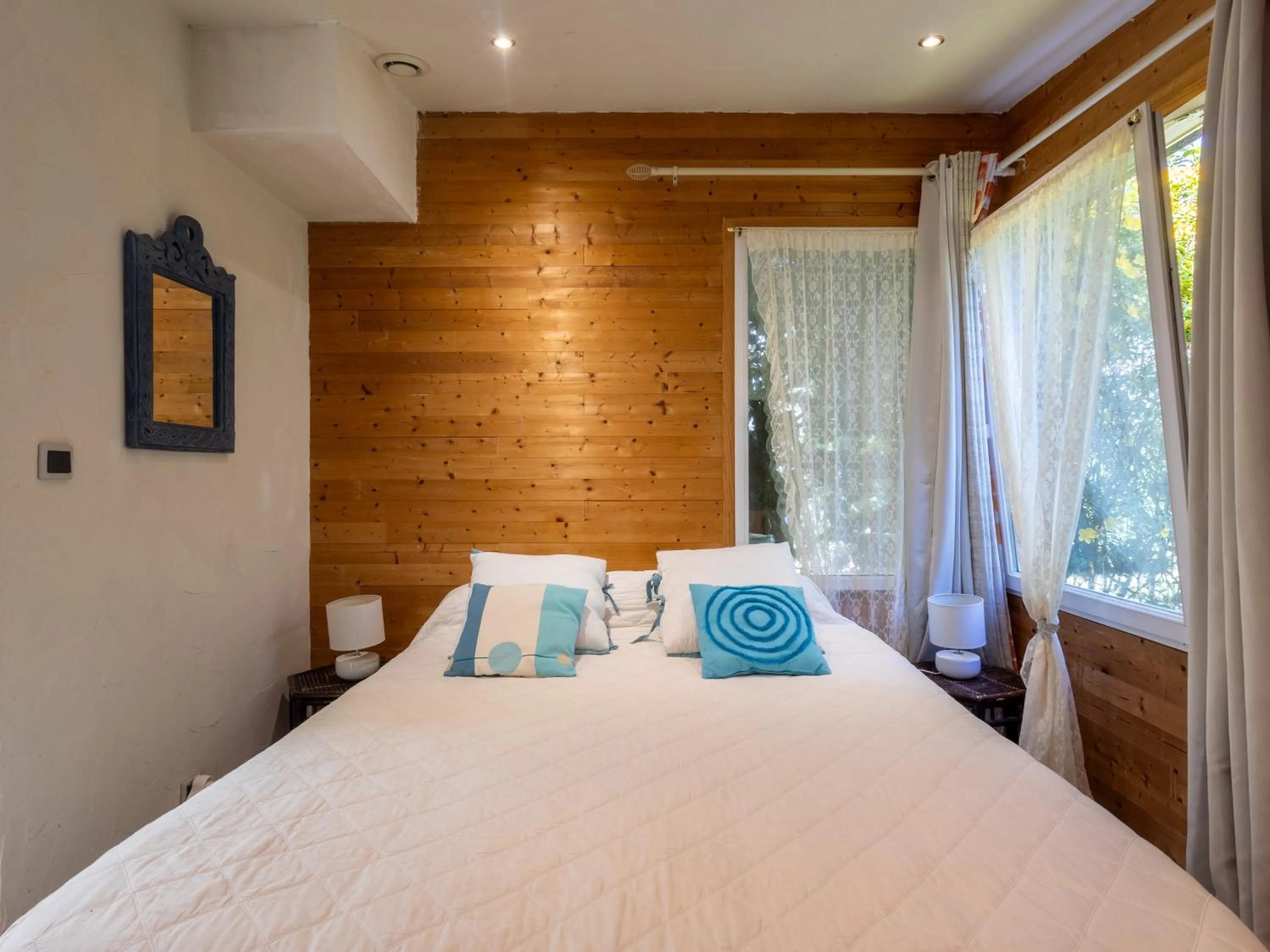 Living room, Bed in Chambres d'Hôte Air Marin