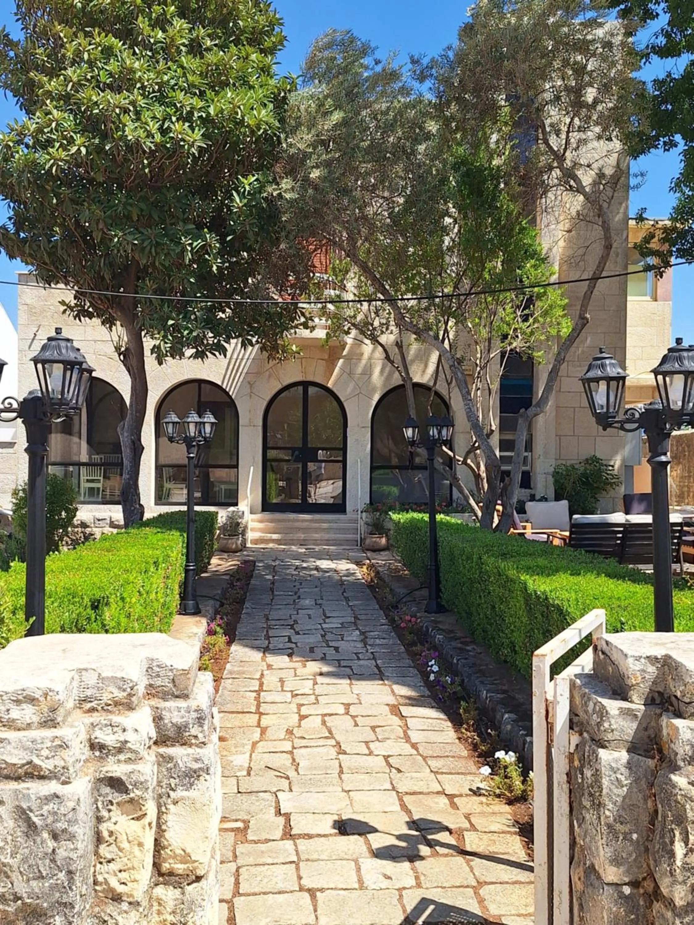 Lishansky Since 1936