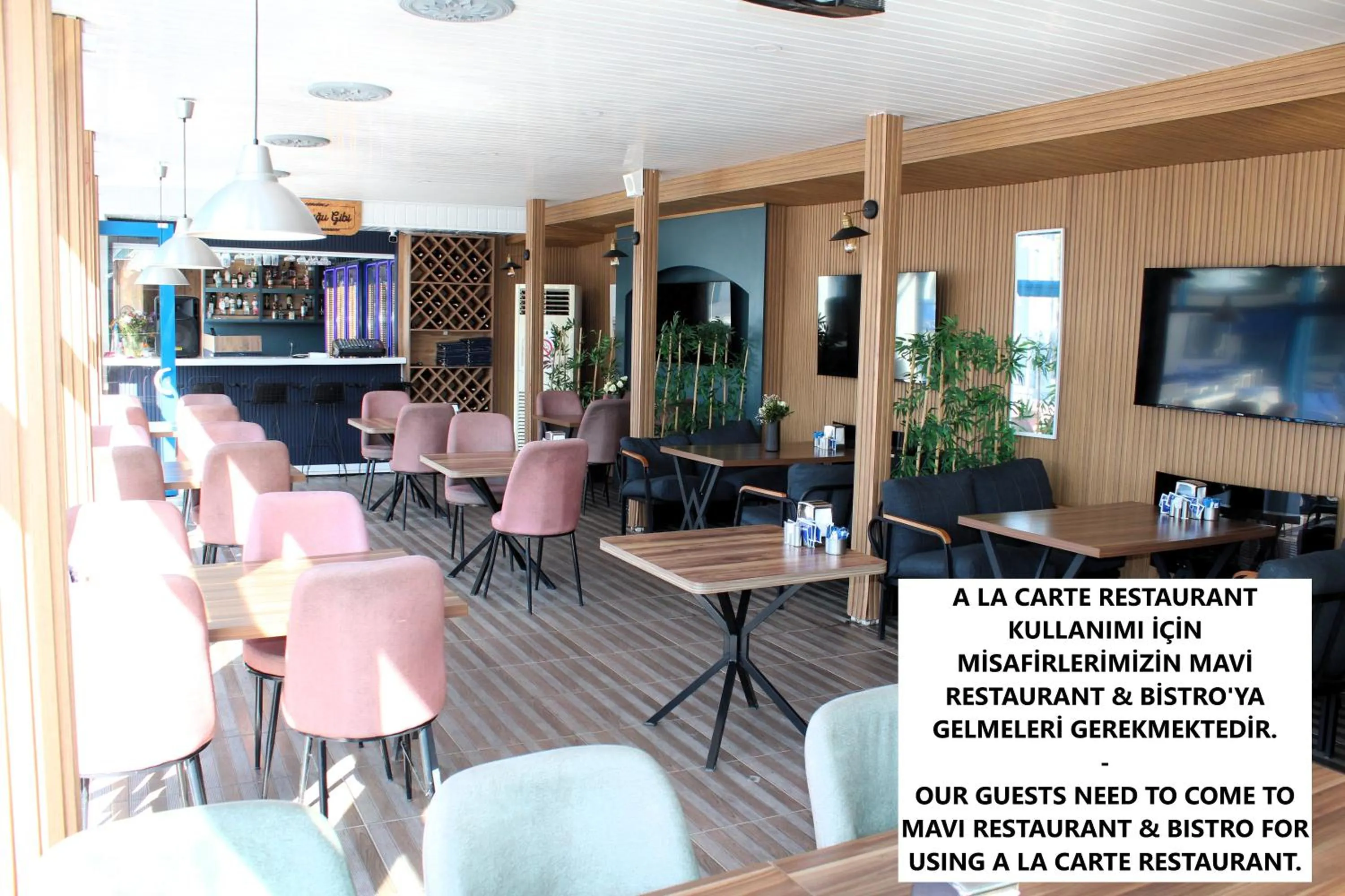 Restaurant/places to eat in Mavi Restaurant & Apartments 3