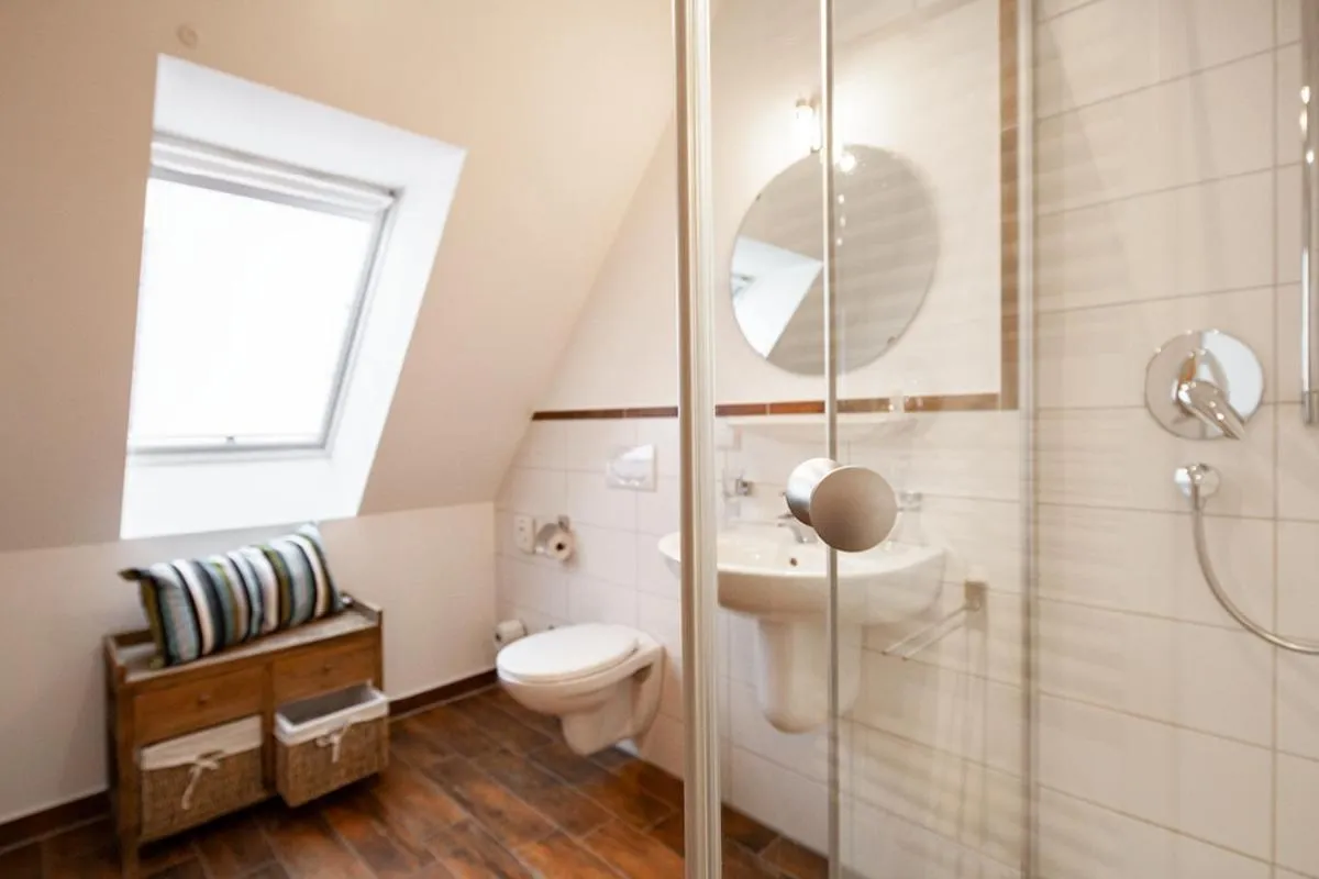 Shower in Hotel & Restaurant Zur Glocke