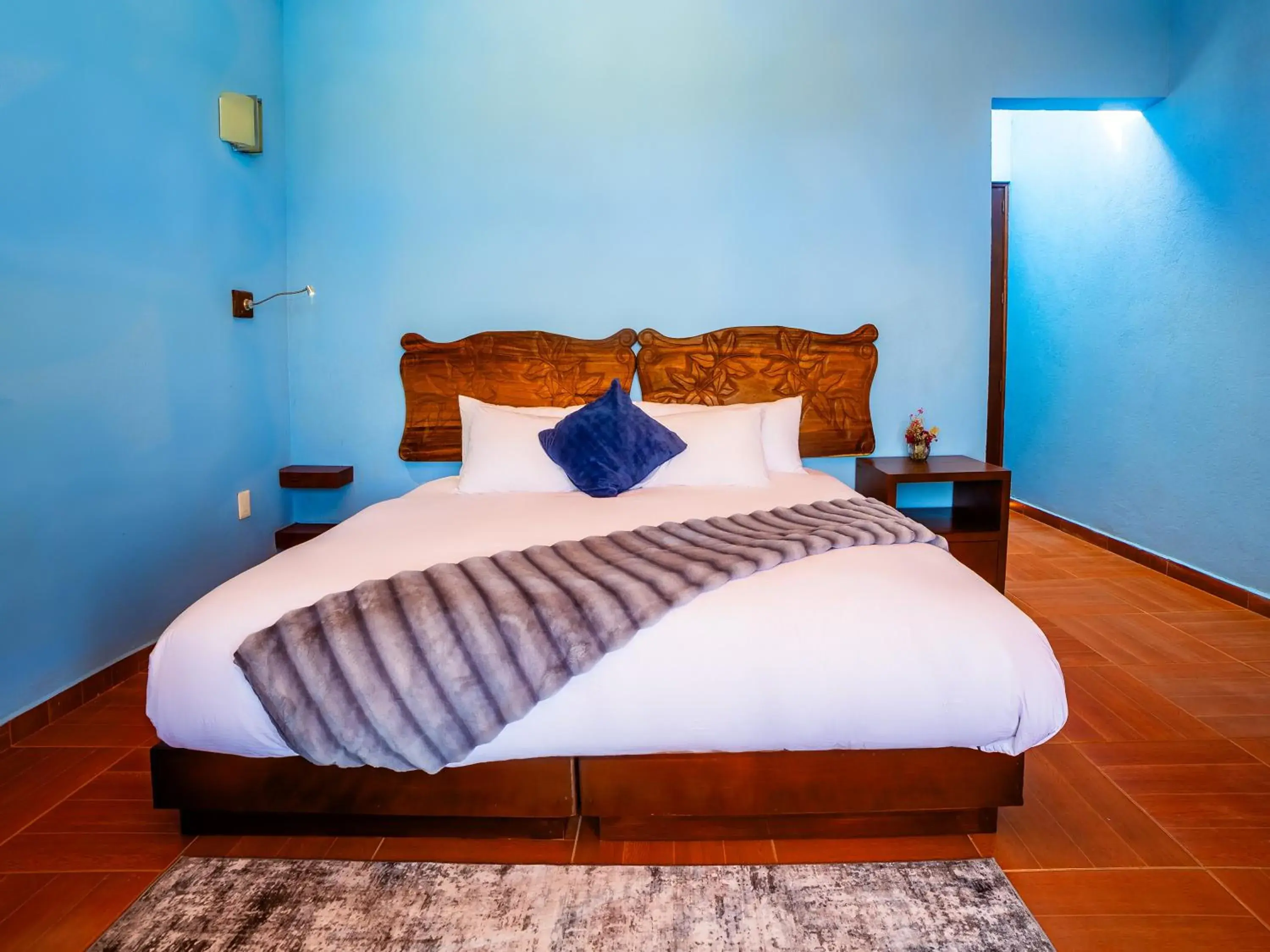 Economy Double Room in Hotel Campestre, Valle de Bravo Economy Double Room in Hotel Campestre, Valle de Bravo