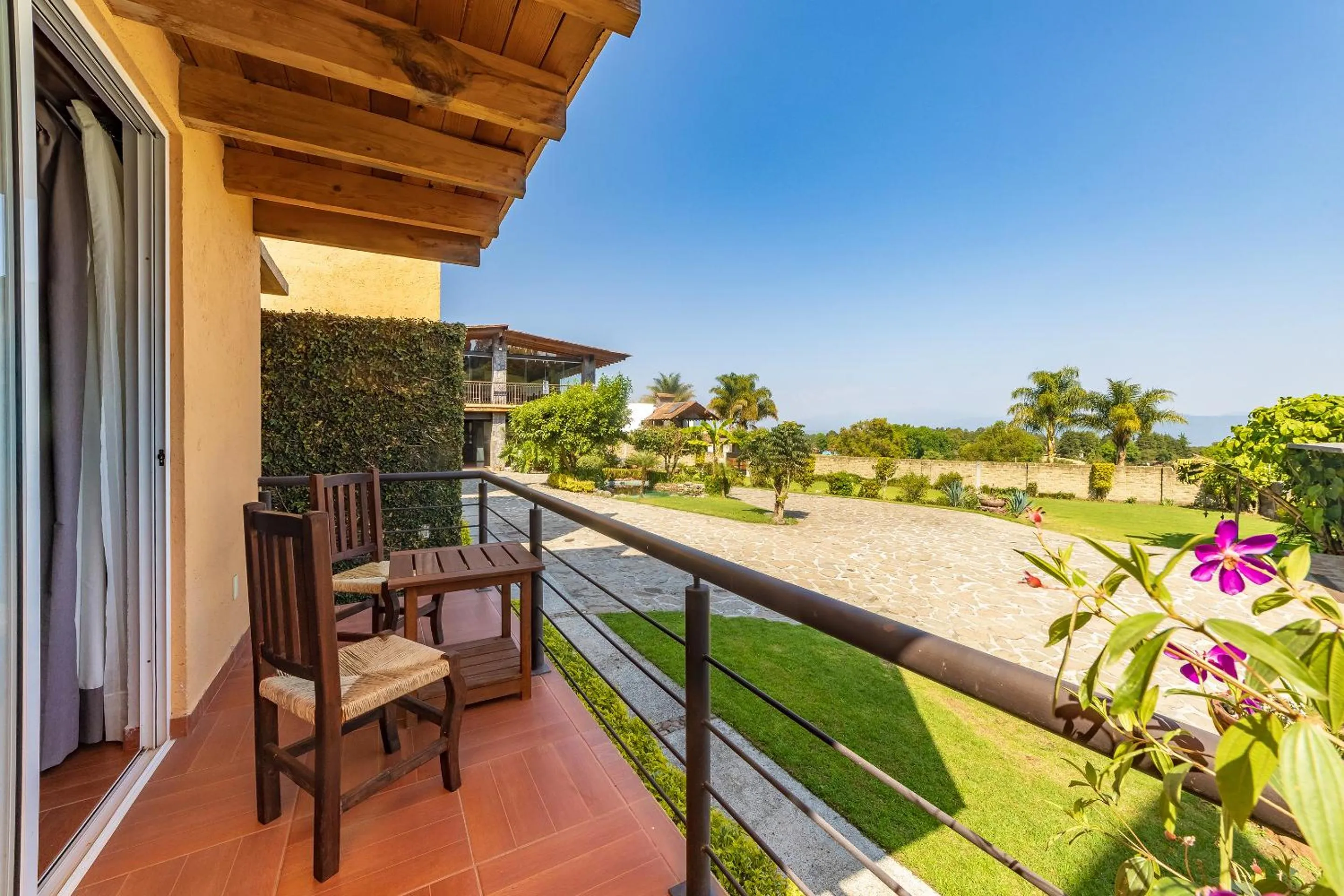 Day in Hotel Campestre, Valle de Bravo