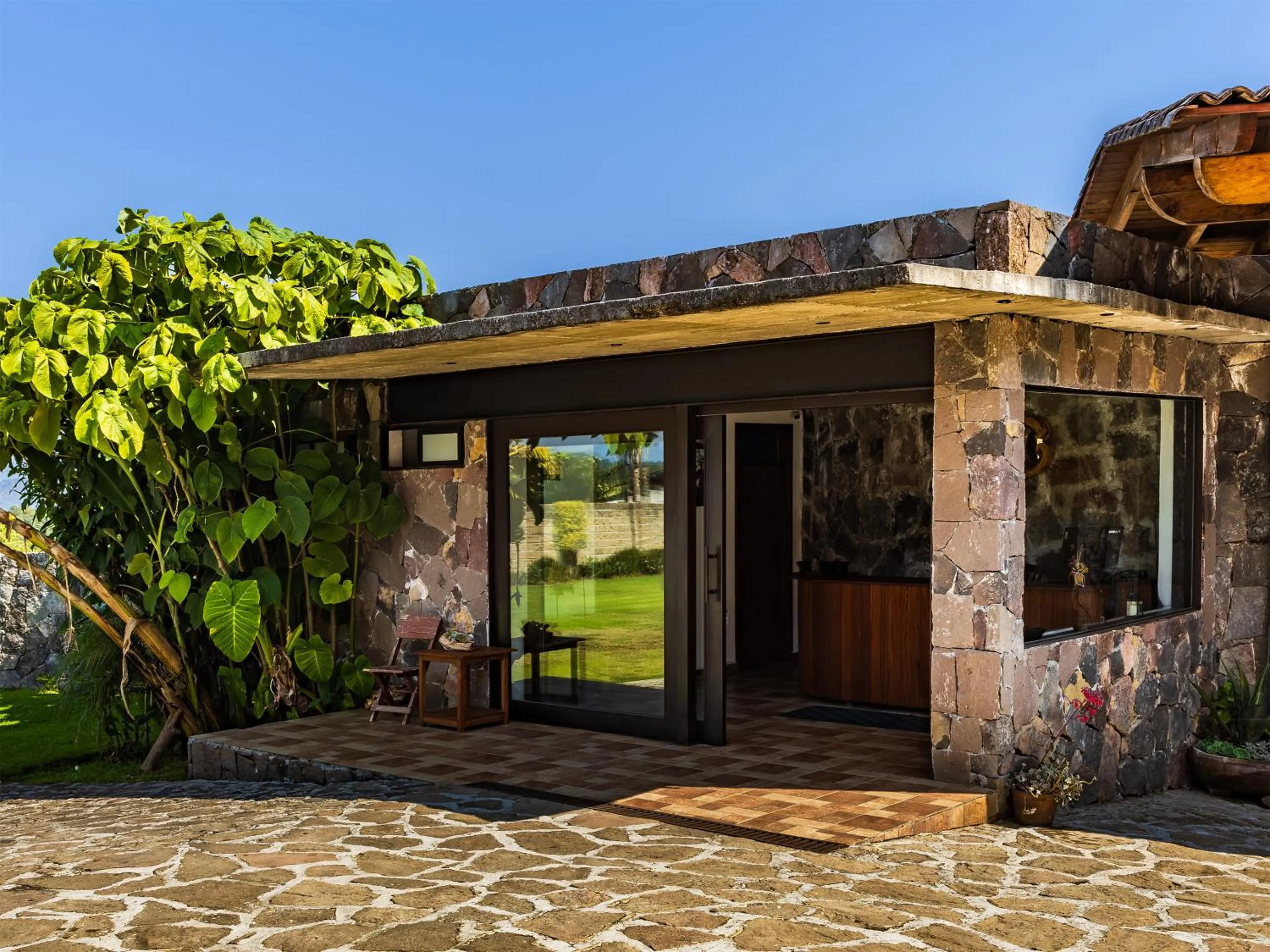 Lobby or reception in Hotel Campestre, Valle de Bravo