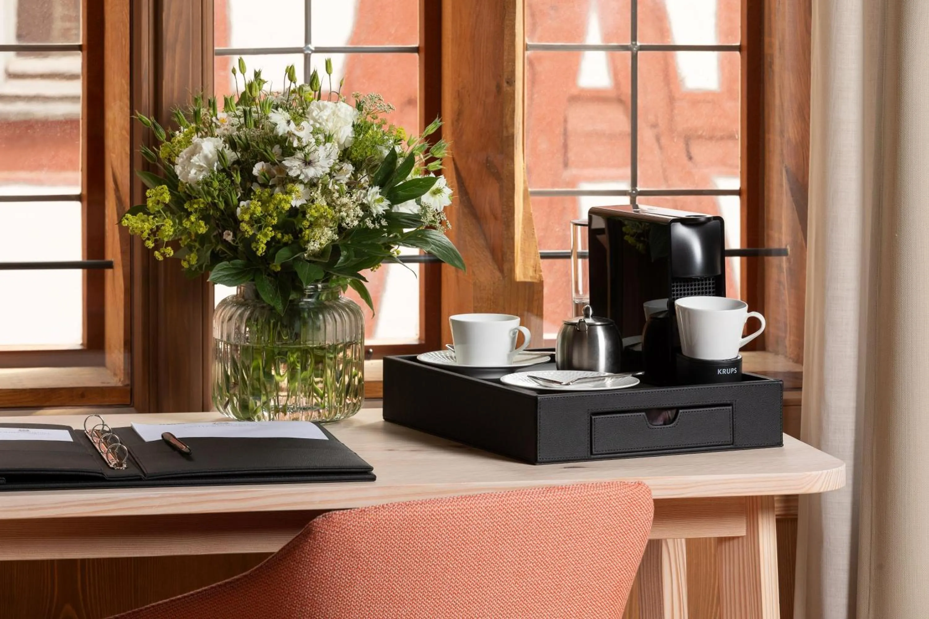 Coffee/tea facilities in Hotel Krone Oettingen