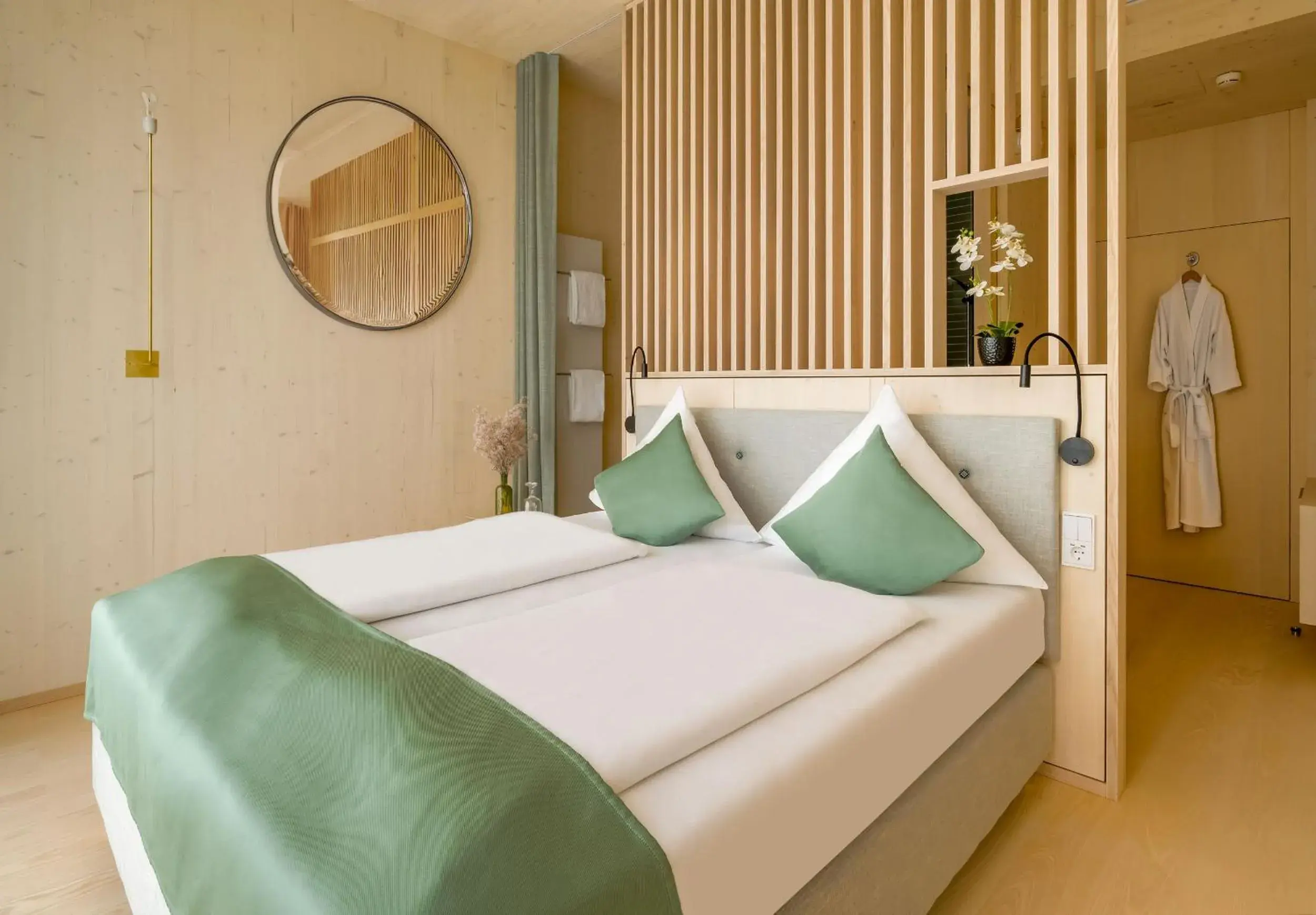 Superior Double Room in Hotel Krone Oettingen Superior Double Room in Hotel Krone Oettingen