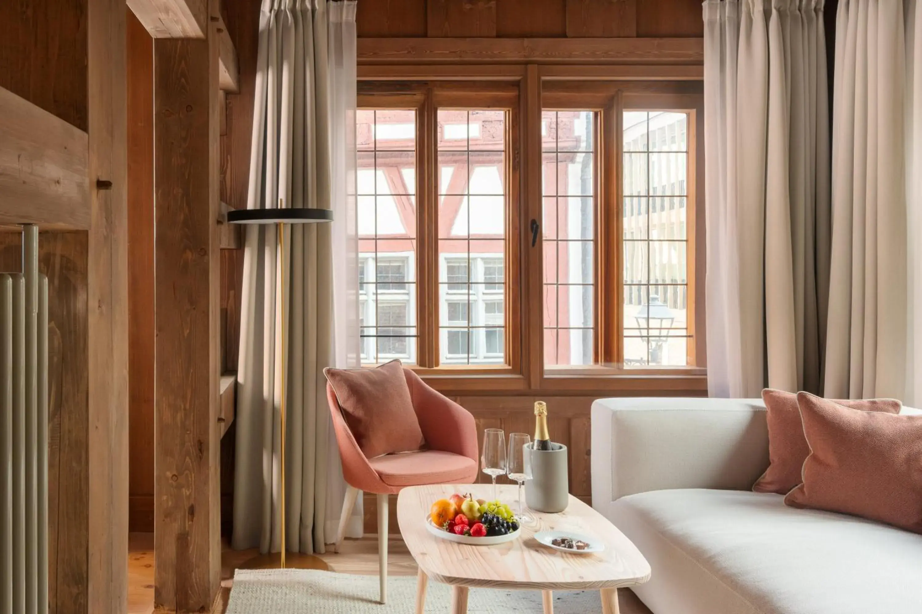 Living room in Hotel Krone Oettingen Living room in Hotel Krone Oettingen