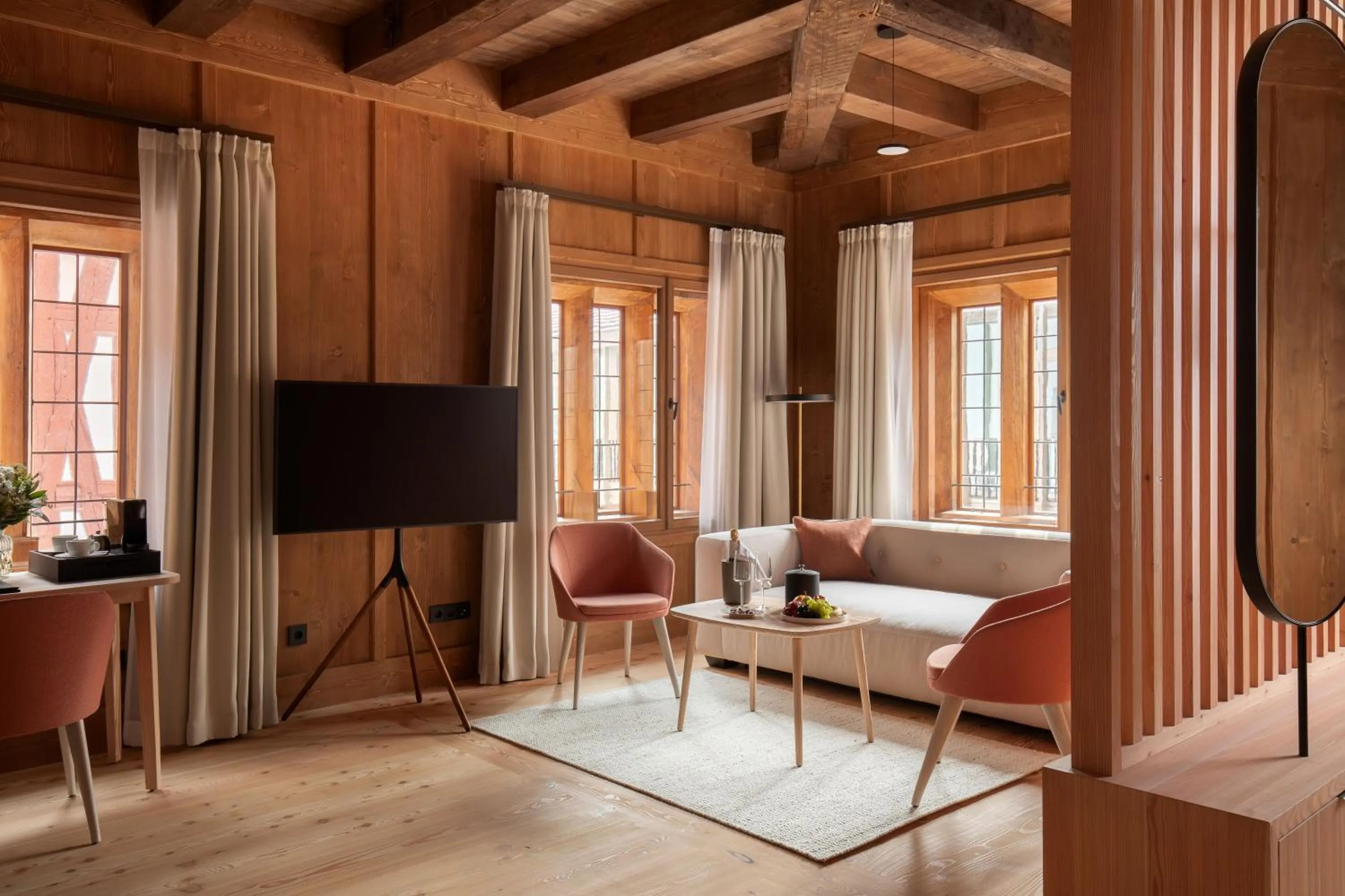 Bedroom in Hotel Krone Oettingen