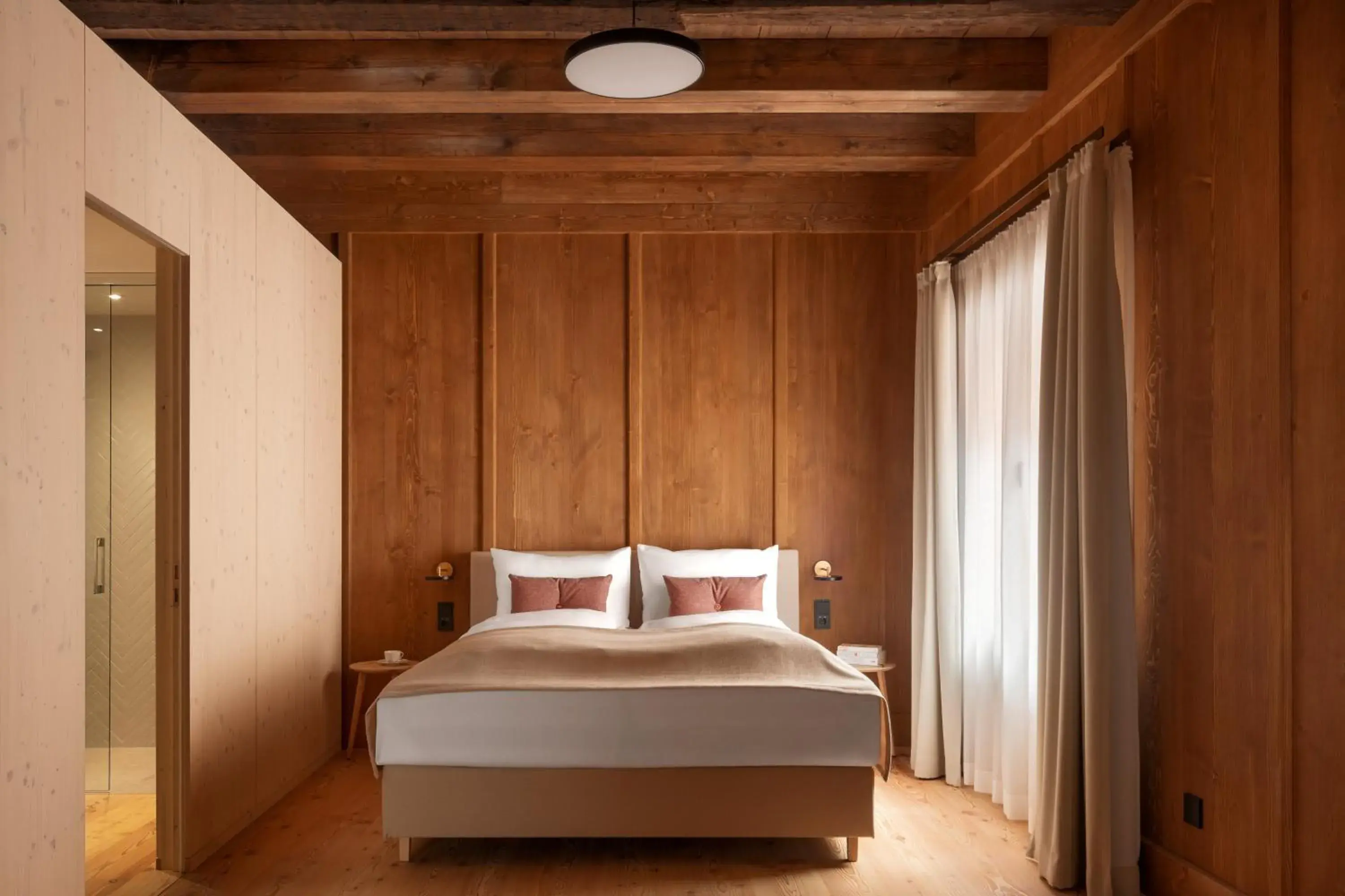 Bed in Hotel Krone Oettingen Bed in Hotel Krone Oettingen