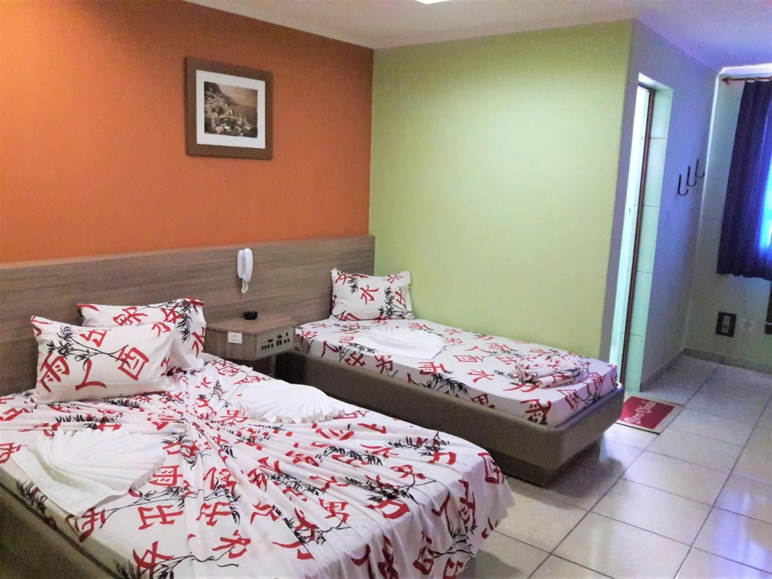 Bed in Charlott Hotel