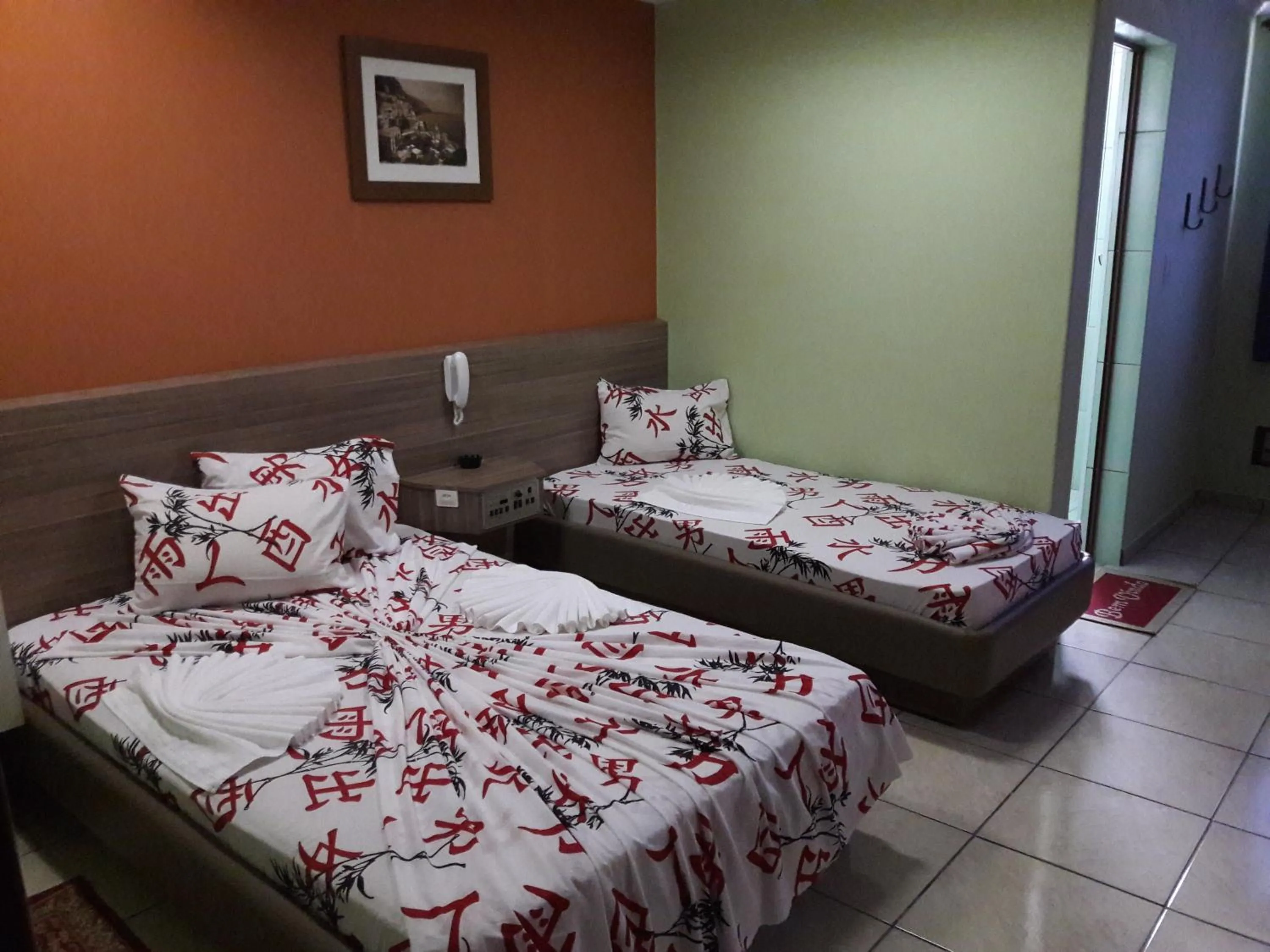 Bed in Charlott Hotel