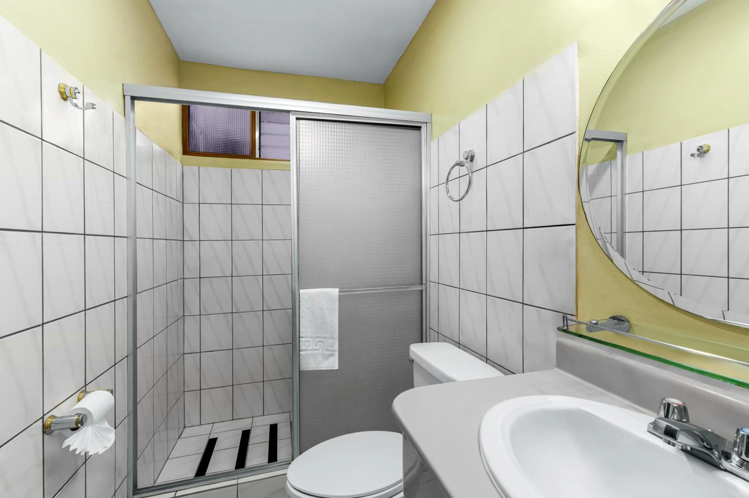 Bathroom in Hotel del Sur