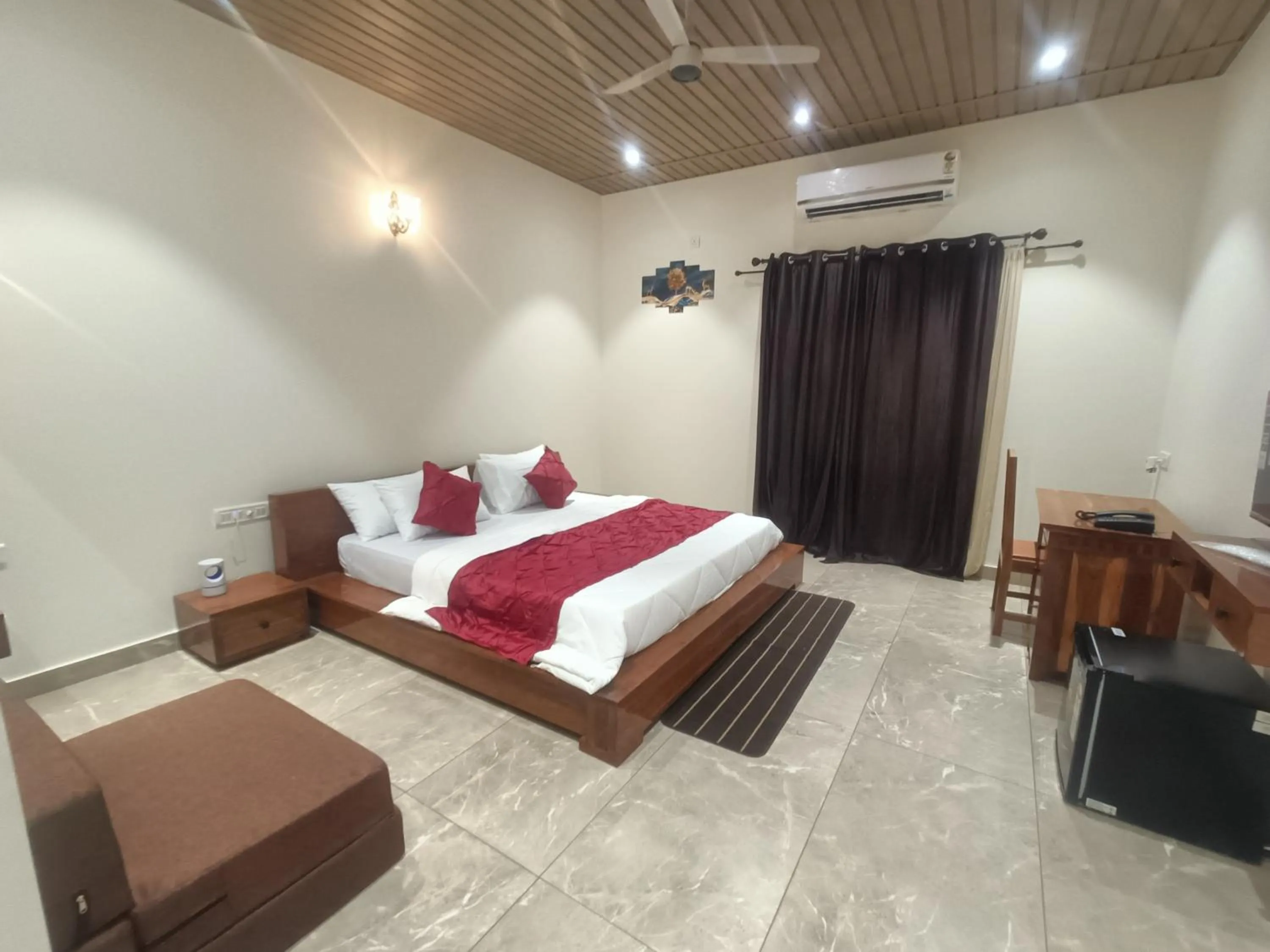 Bed in Shantadurga Beachside Homestay