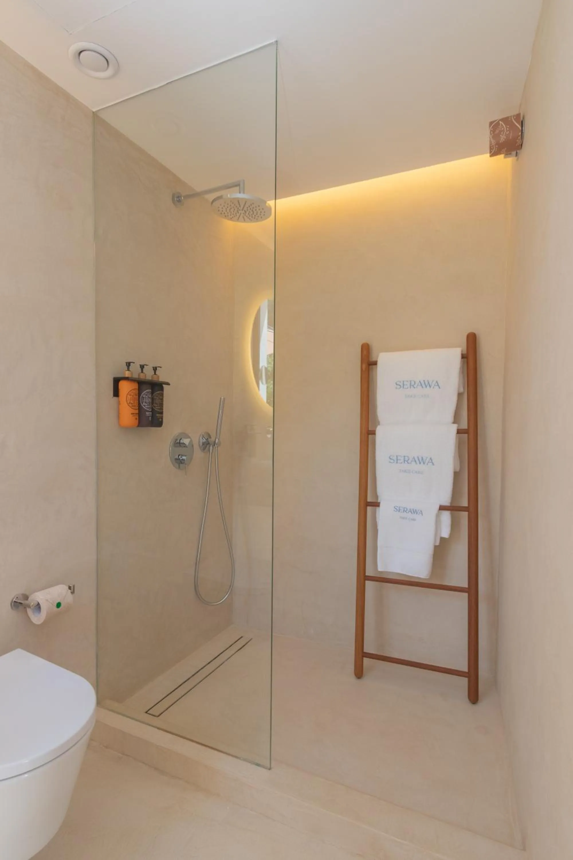 Bathroom in Hotel Serawa Moraira