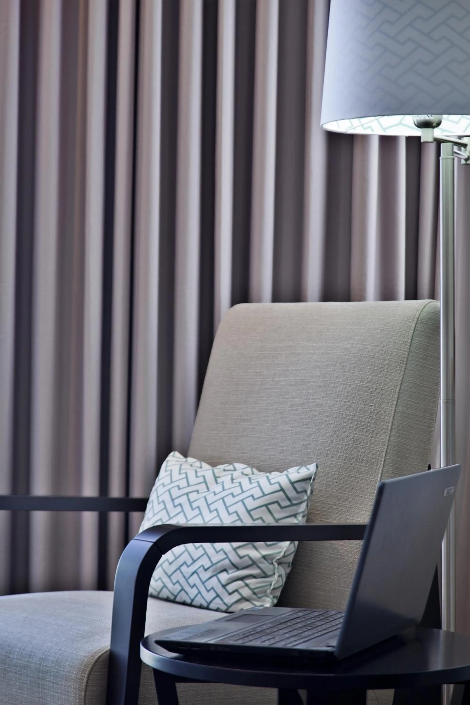 Bedroom in TURIM Saldanha Hotel