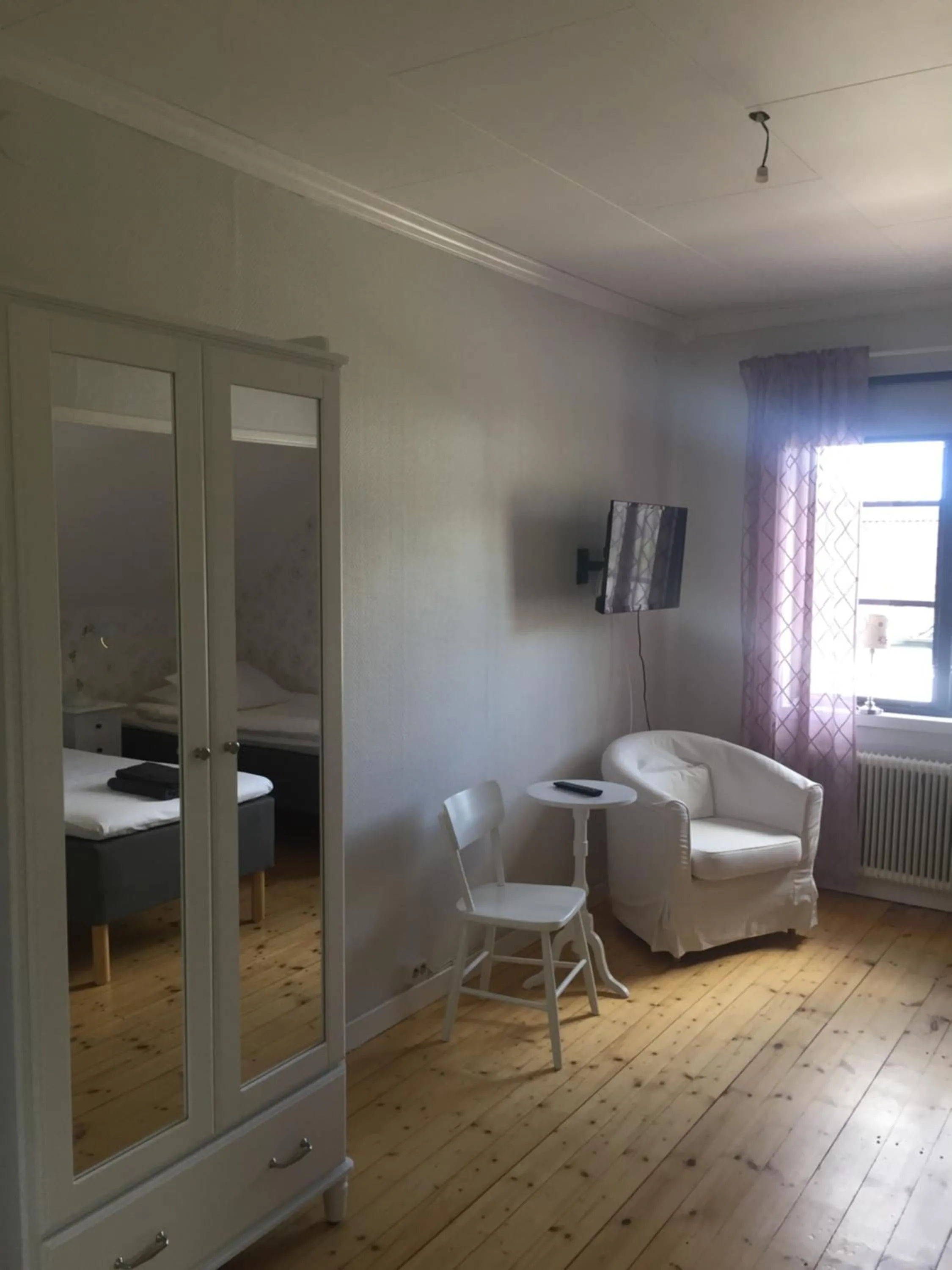 Photo of the whole room in Degerfors Bed & Breakfast