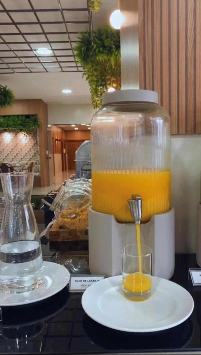 Breakfast in Mogano Premium Hotel - ELETROPOSTO