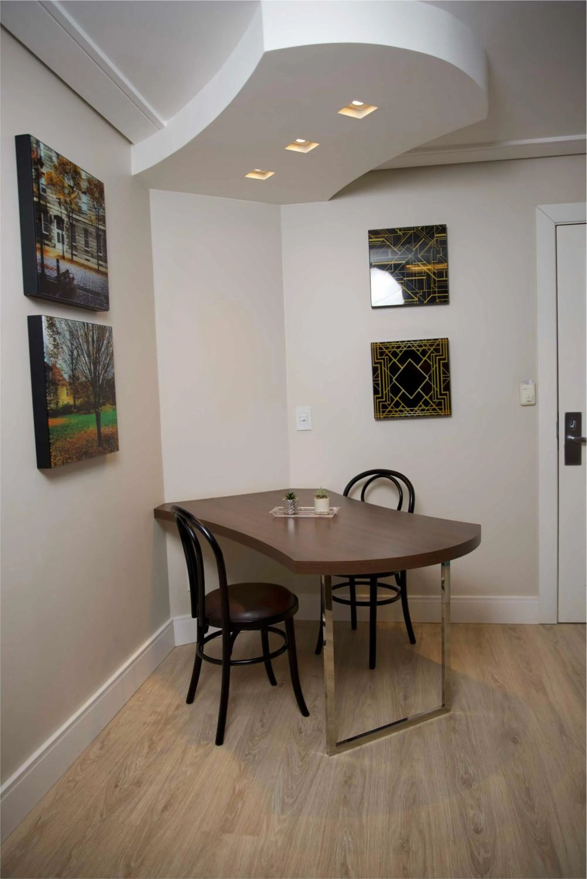 Living room in Mogano Premium Hotel - ELETROPOSTO