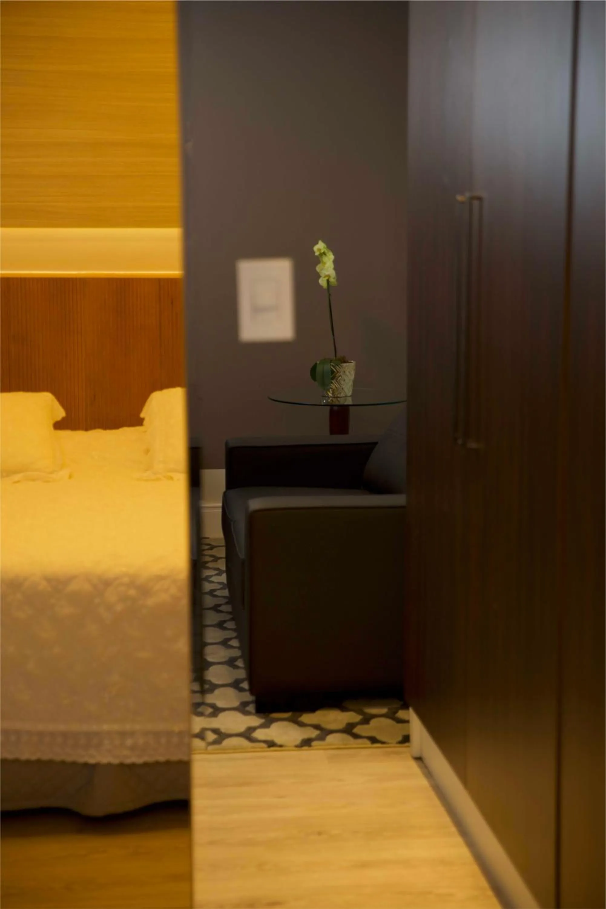 Photo of the whole room, Bed in Mogano Premium Hotel - ELETROPOSTO