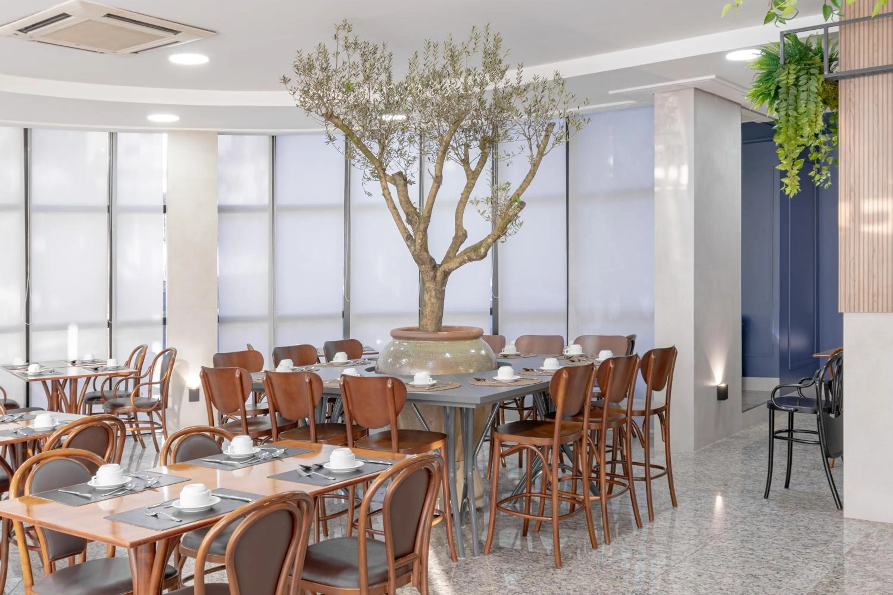 Restaurant/places to eat in Mogano Premium Hotel - ELETROPOSTO