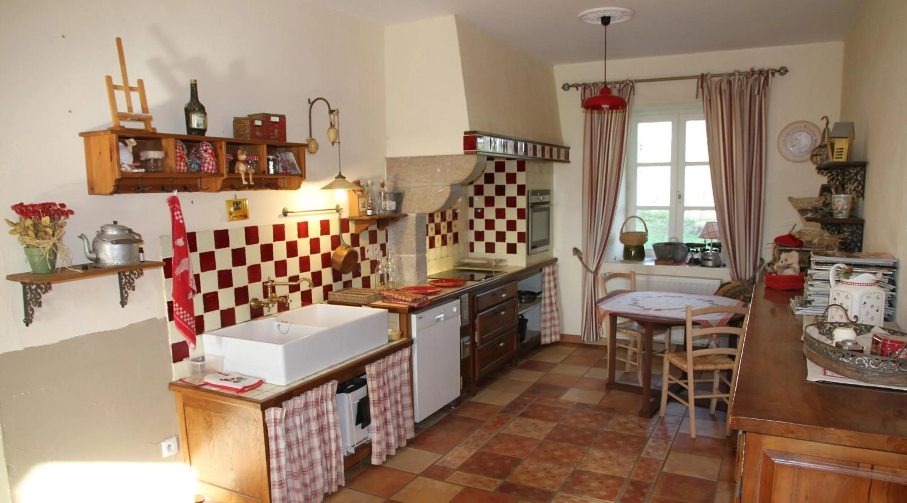 Dining area in Au bon gre d'hugoline