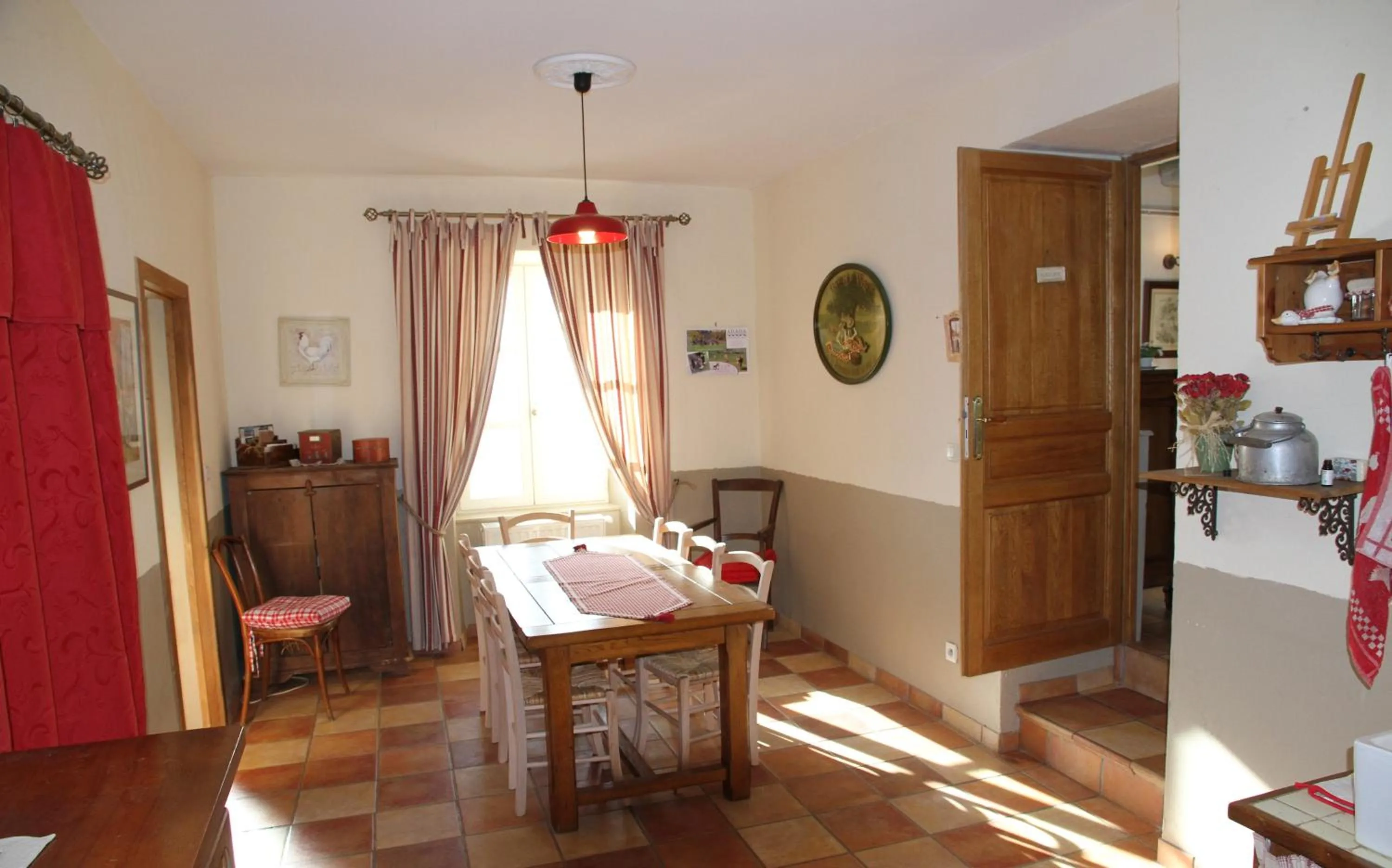 Dining area in Au bon gre d'hugoline