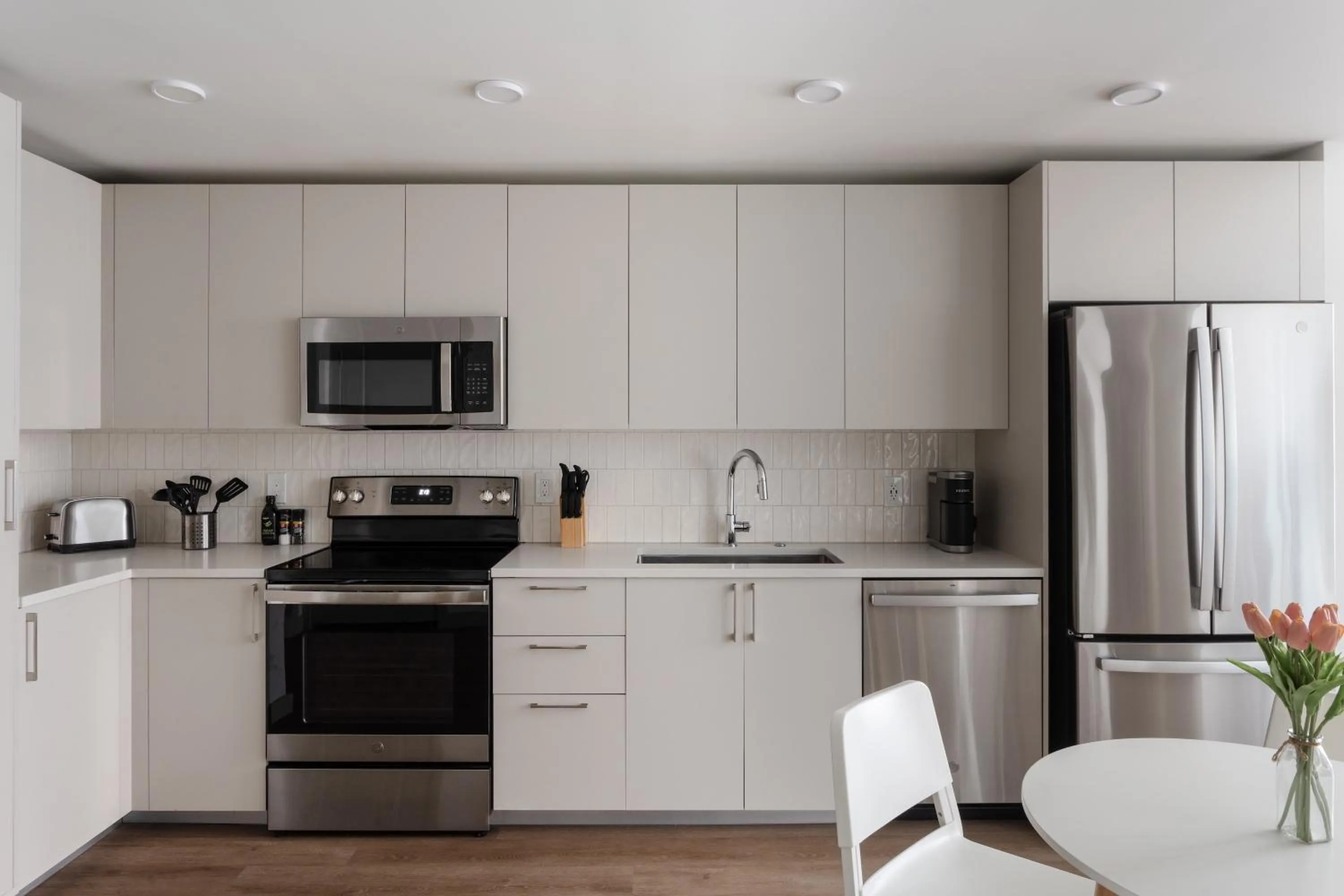 Kitchen or kitchenette in Kasa at The Waller Austin