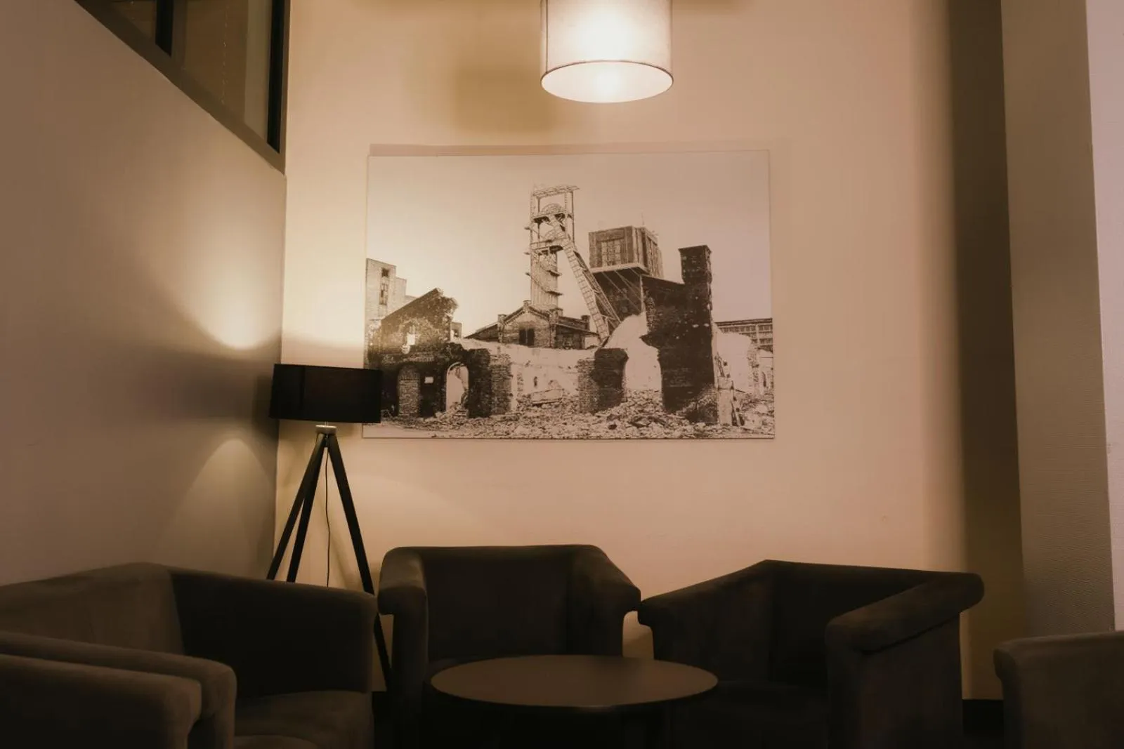 Seating area in Economy Silesian Hotel