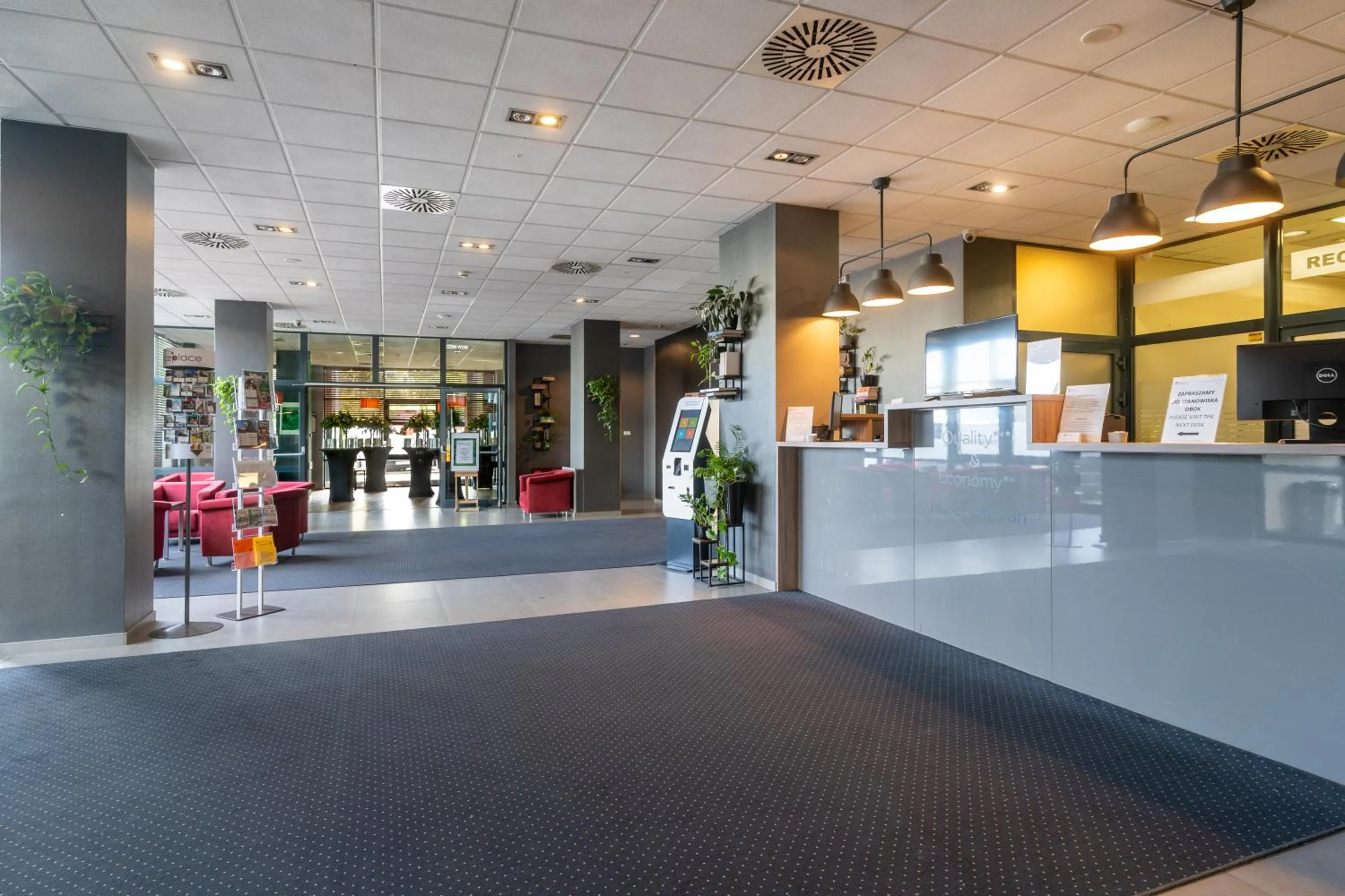 Economy Silesian Hotel