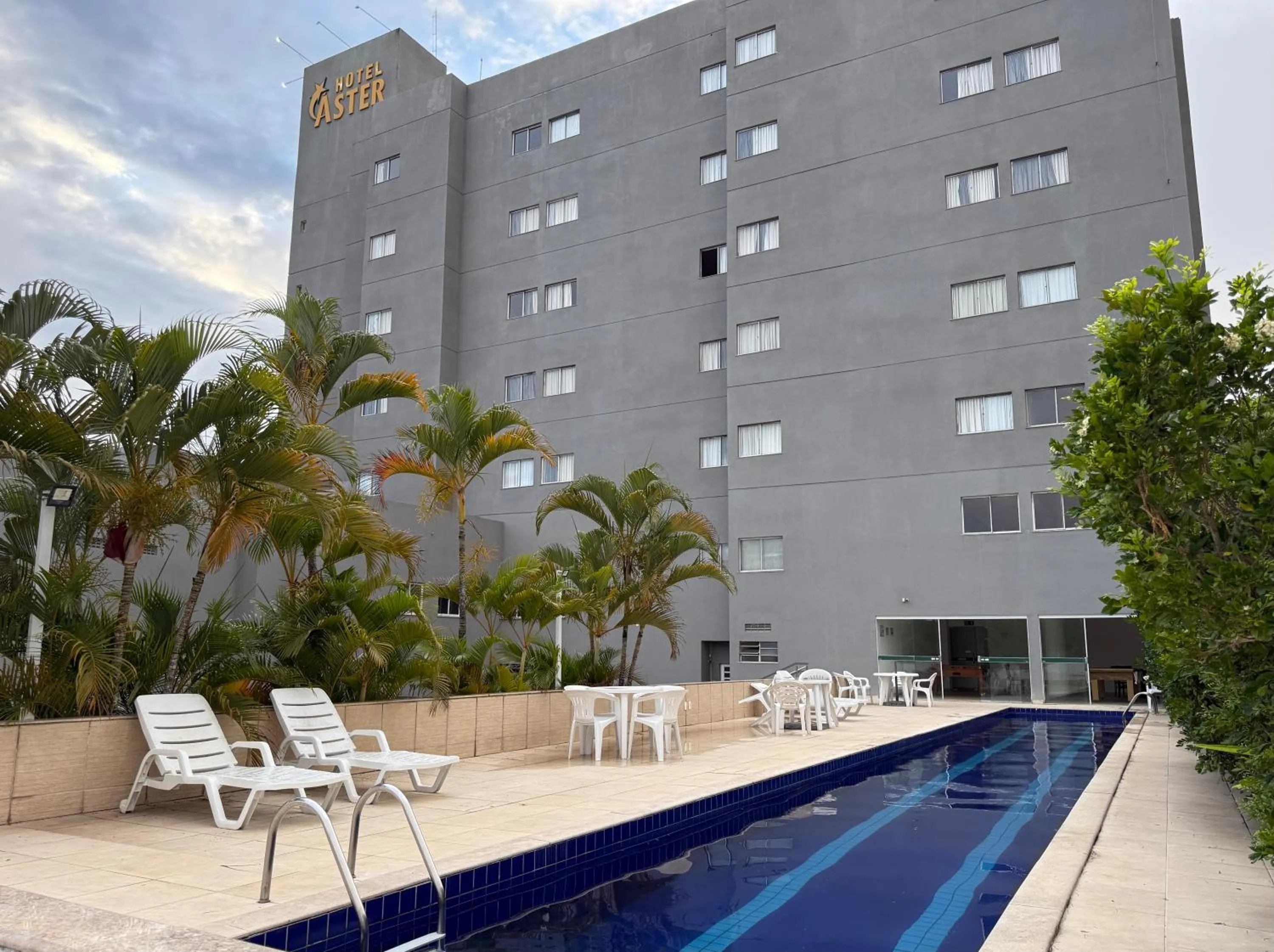 Hotel Áster