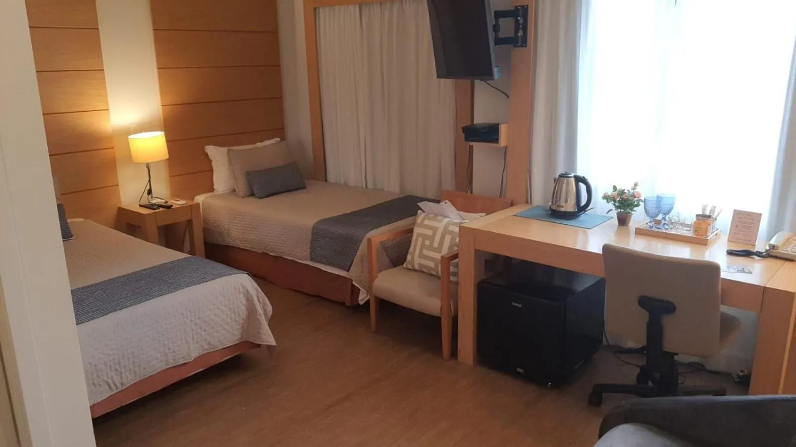 Suíte Aeroporto Congonhas com sofá cama (110H)