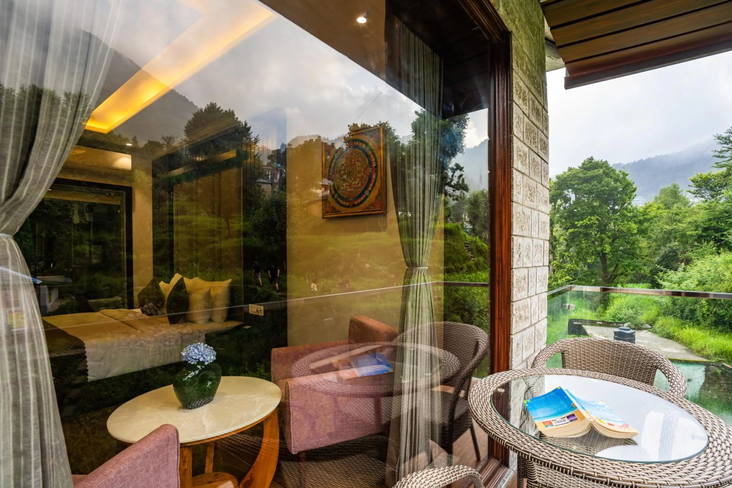 Balcony/Terrace in Alt Life Luxe - Himalayan Crown - Dharamkot Mcleodganj