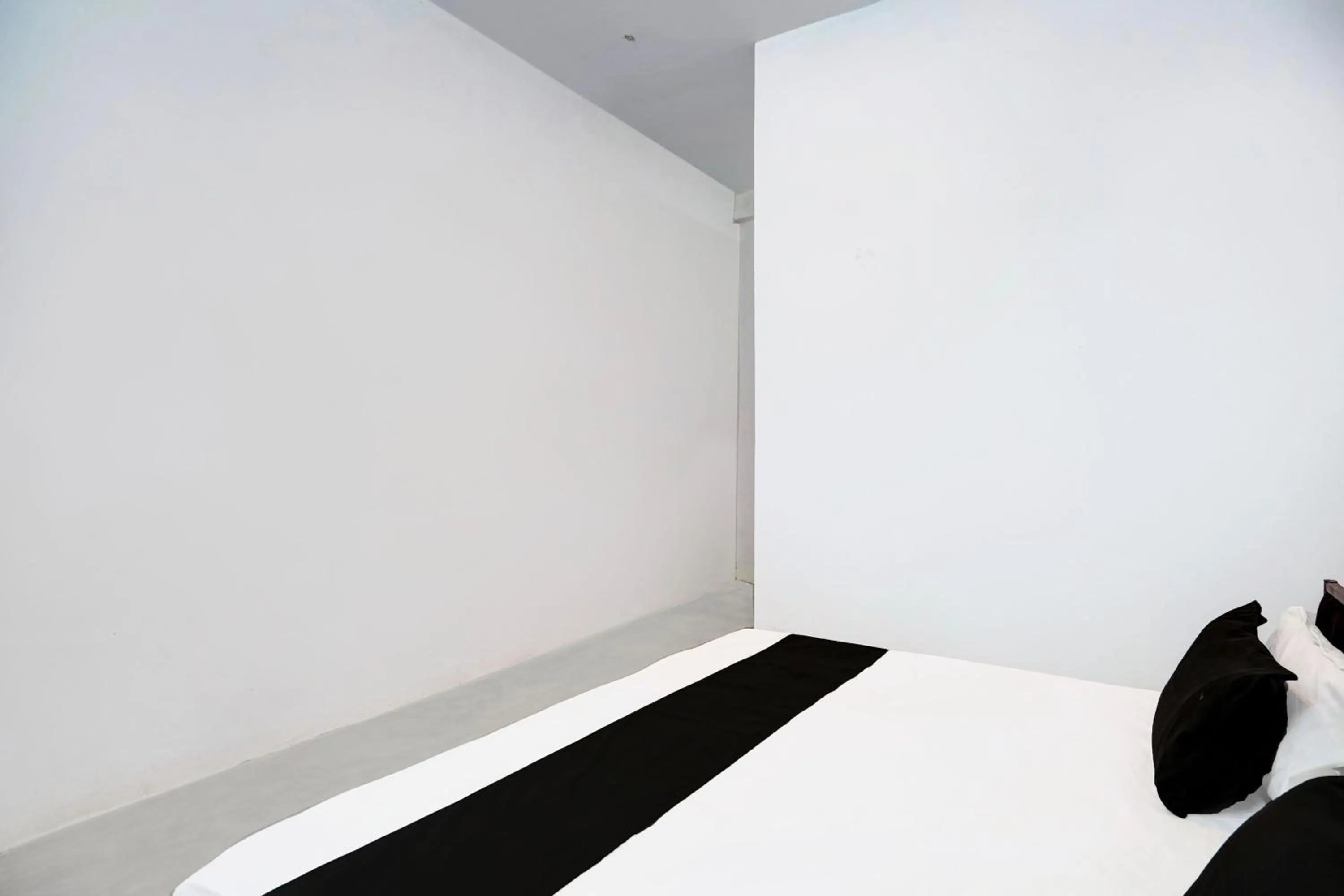 Bedroom, Bed in SPOT ON by OYO Hotel Lakshya Ghatampur