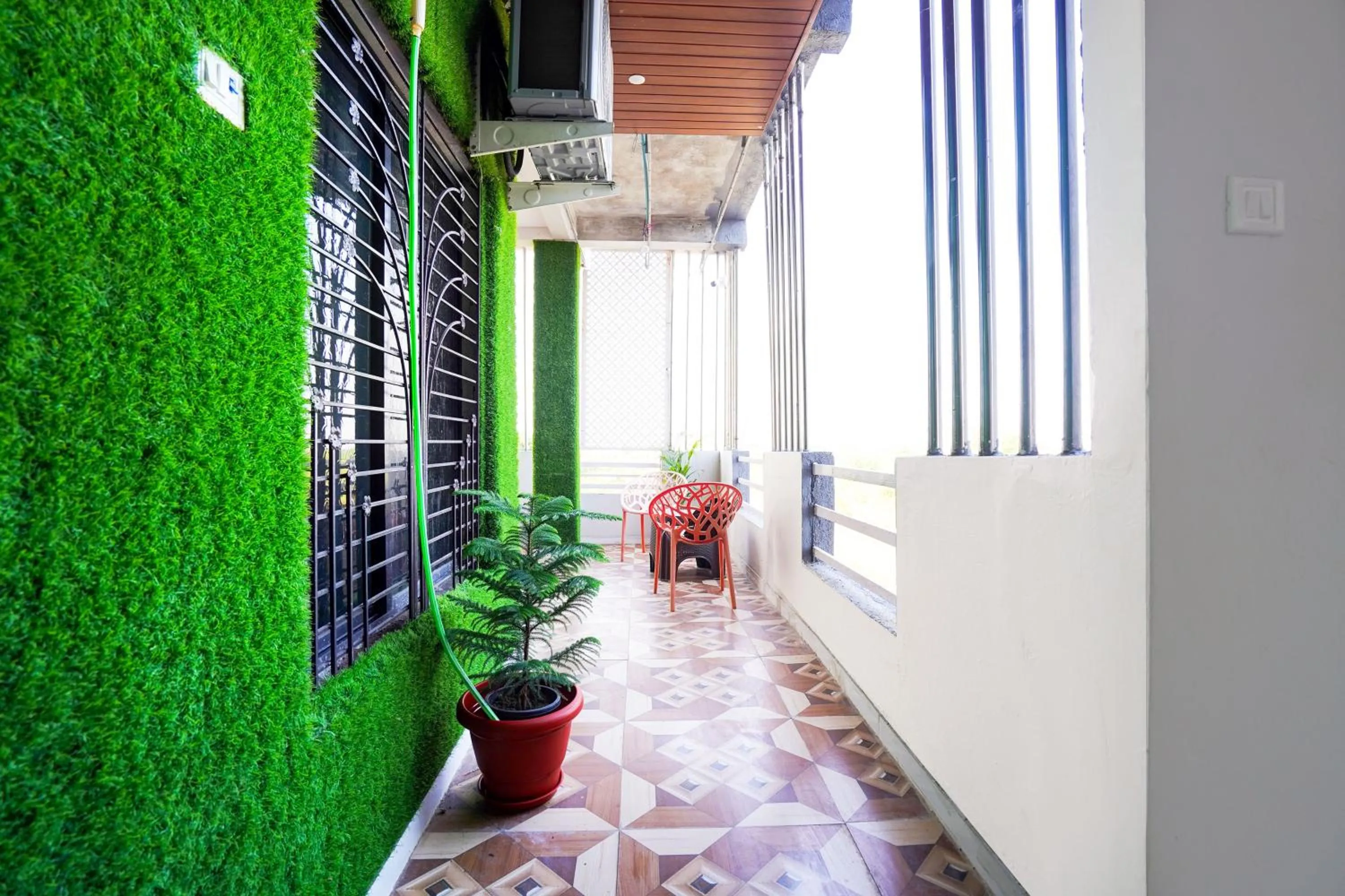 Hotel O Sun