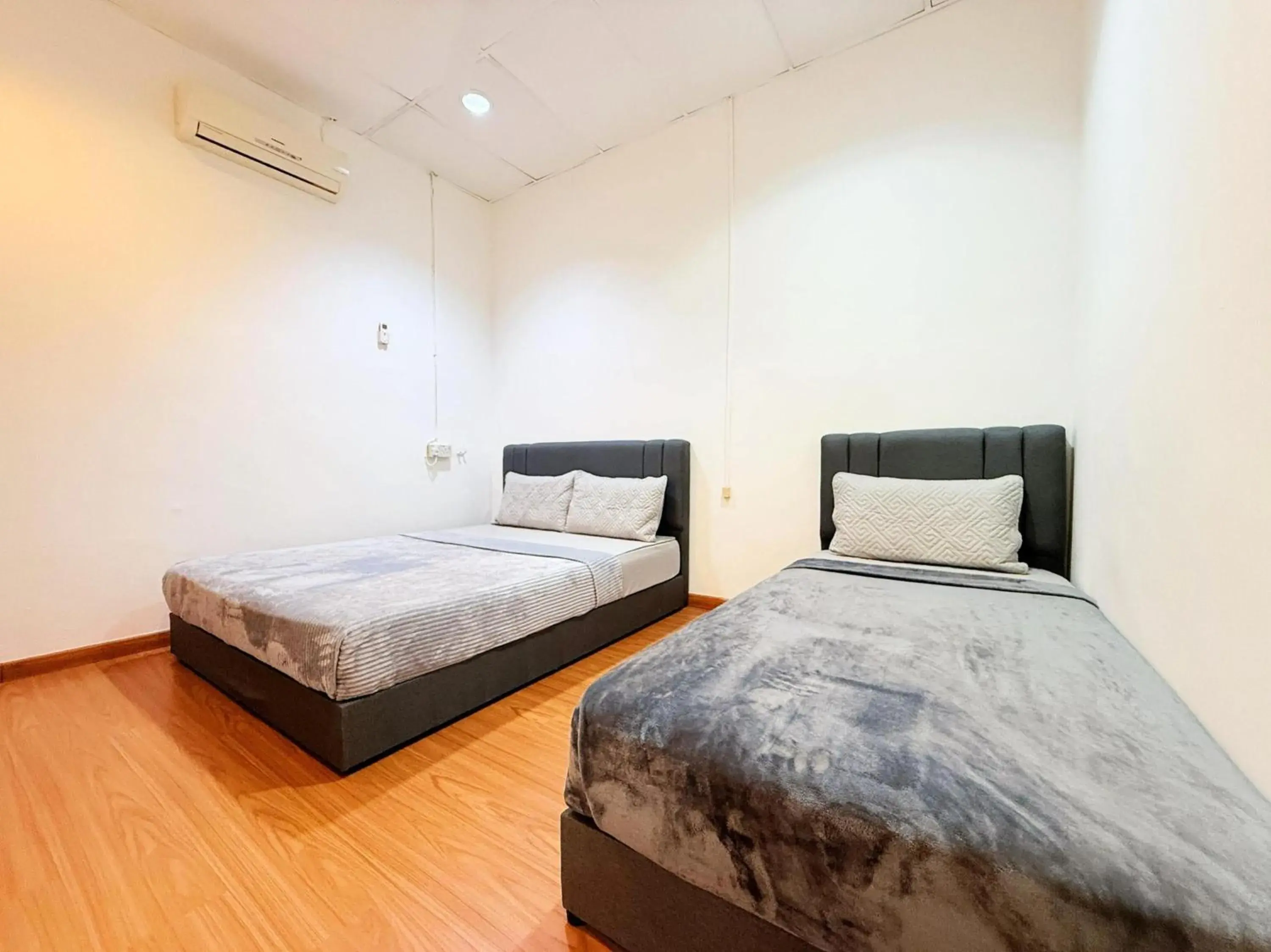 Superior Suite - single occupancy in Hotel O S Homestay Premium Superior Suite - single occupancy in Hotel O S Homestay Premium