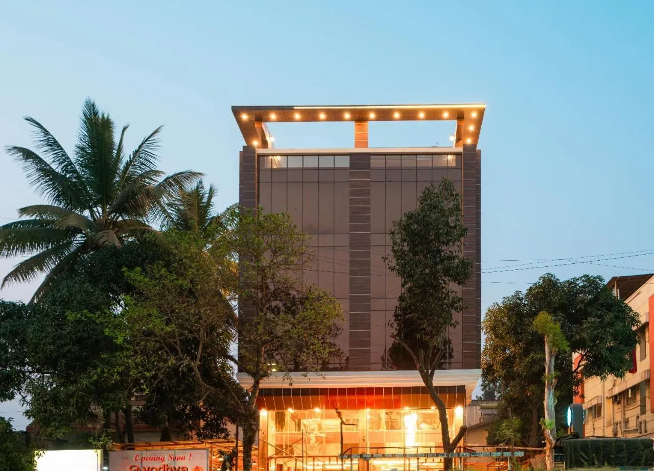 Lemon wood suites