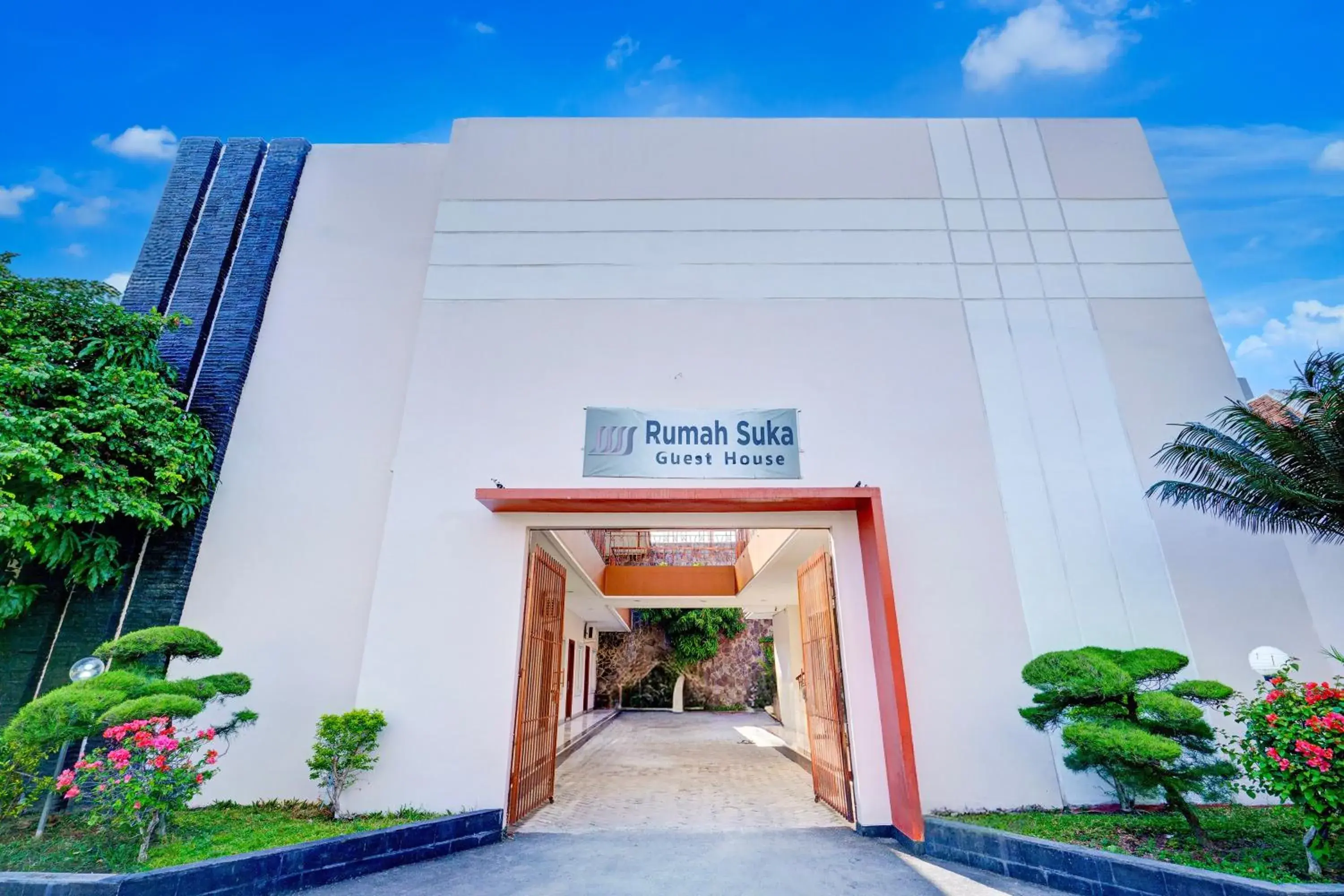 Collection O Cirebon Near Grage Mall Cirebon Formerly Rumah Suka Collection O Cirebon Near Grage Mall Cirebon Formerly Rumah Suka