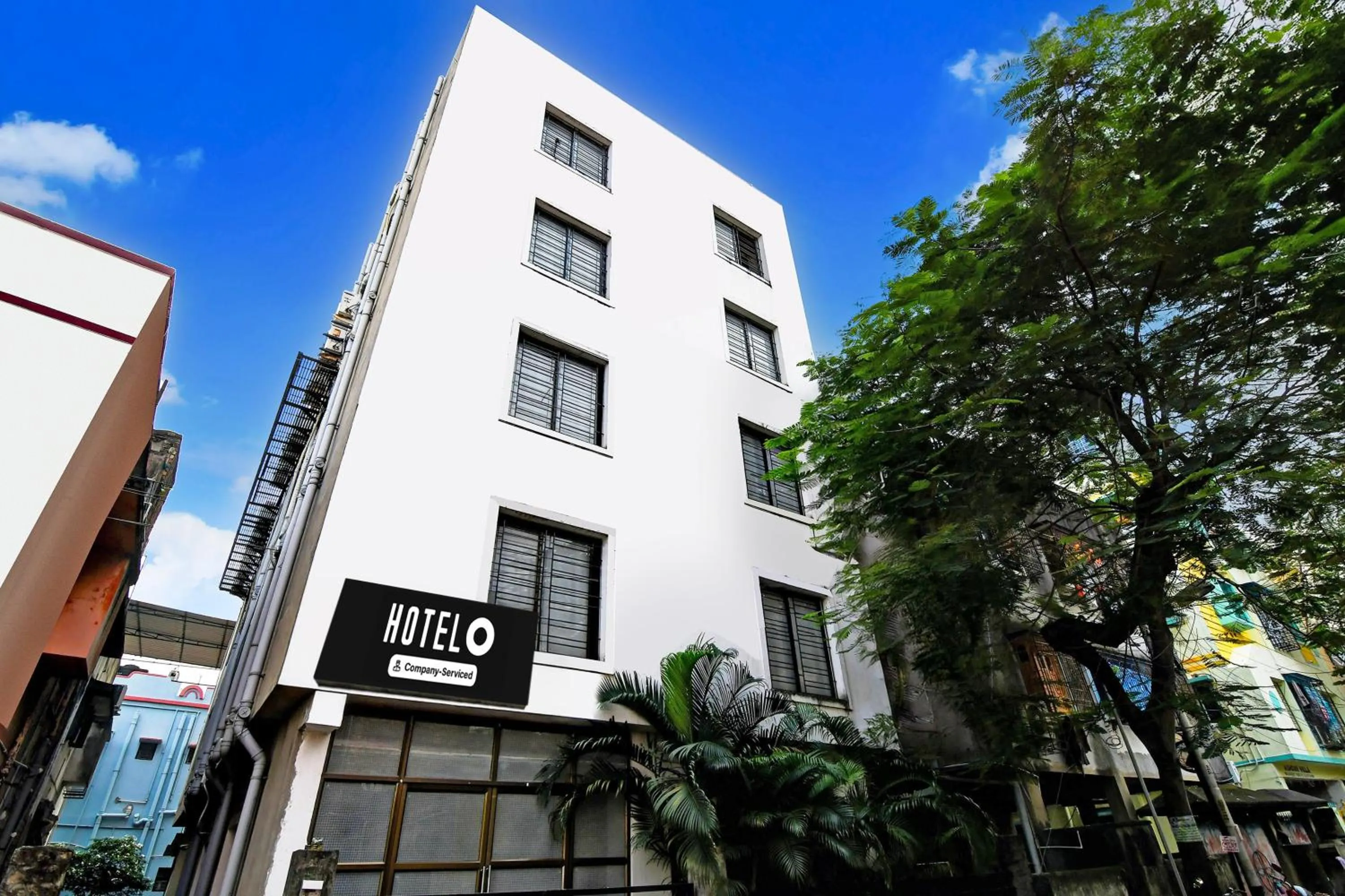 Facade/entrance in Super Hotel O Tagore Park Laskarhat formerly Shankar Guest House