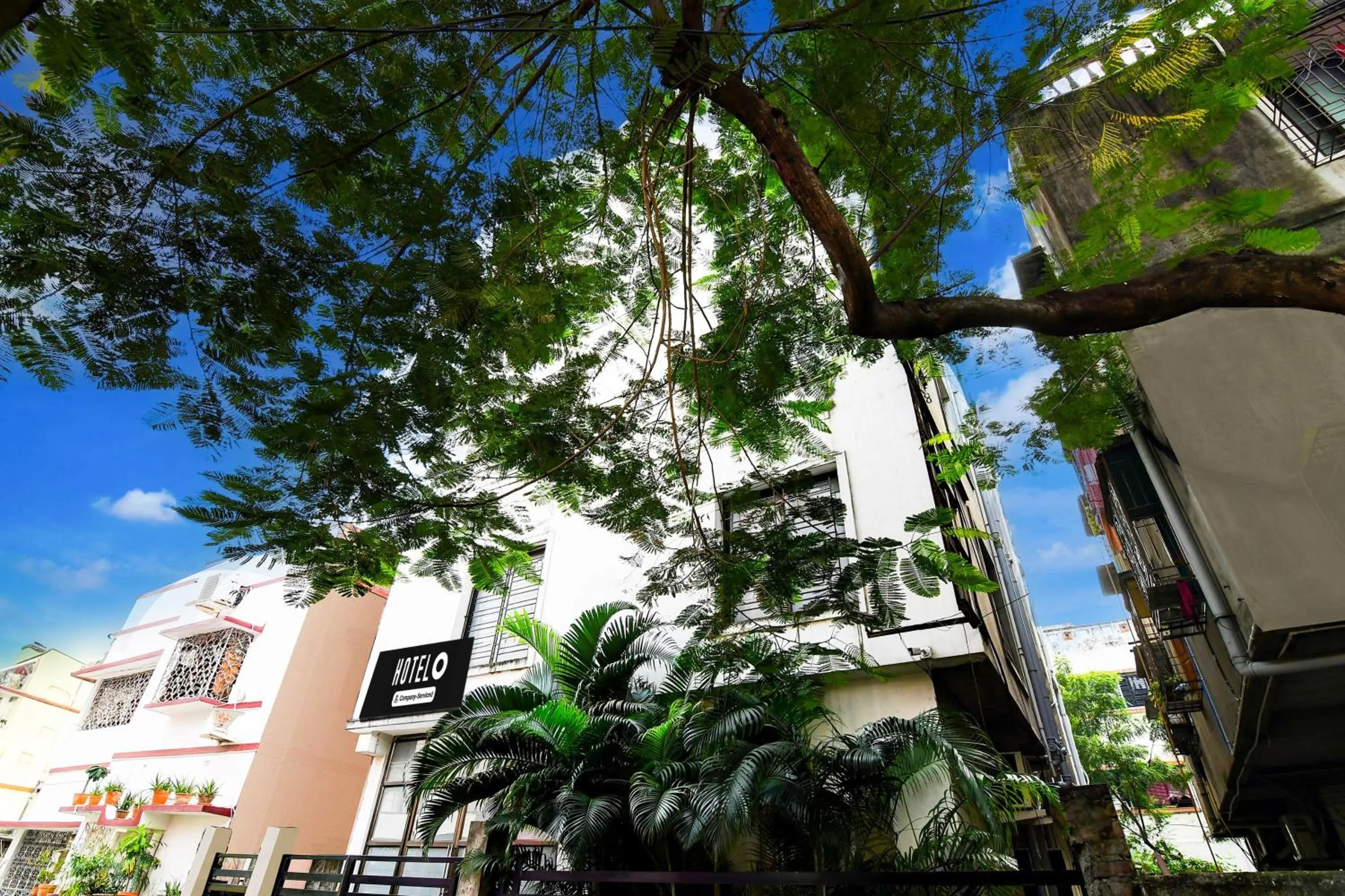 Facade/entrance in Super Hotel O Tagore Park Laskarhat formerly Shankar Guest House