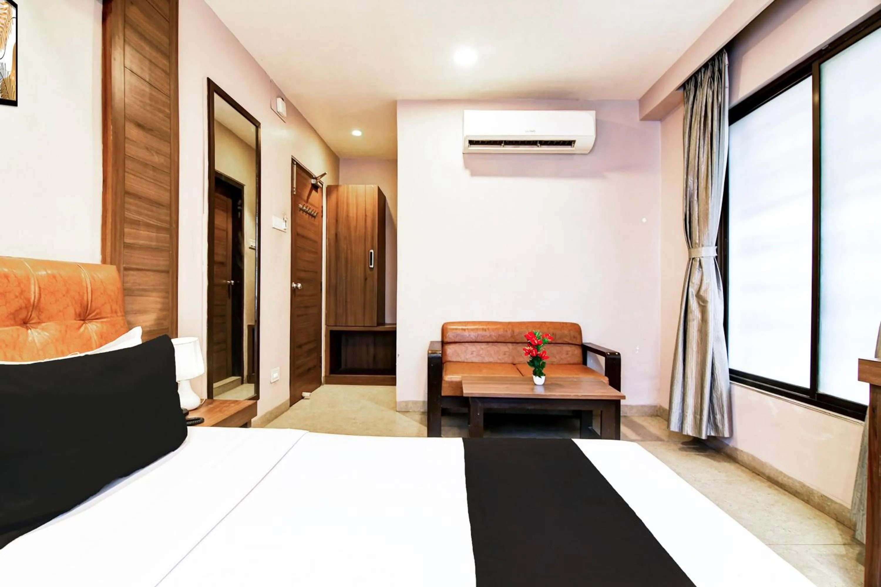 Bedroom, Bed in Super Hotel O Tagore Park Laskarhat formerly Shankar Guest House