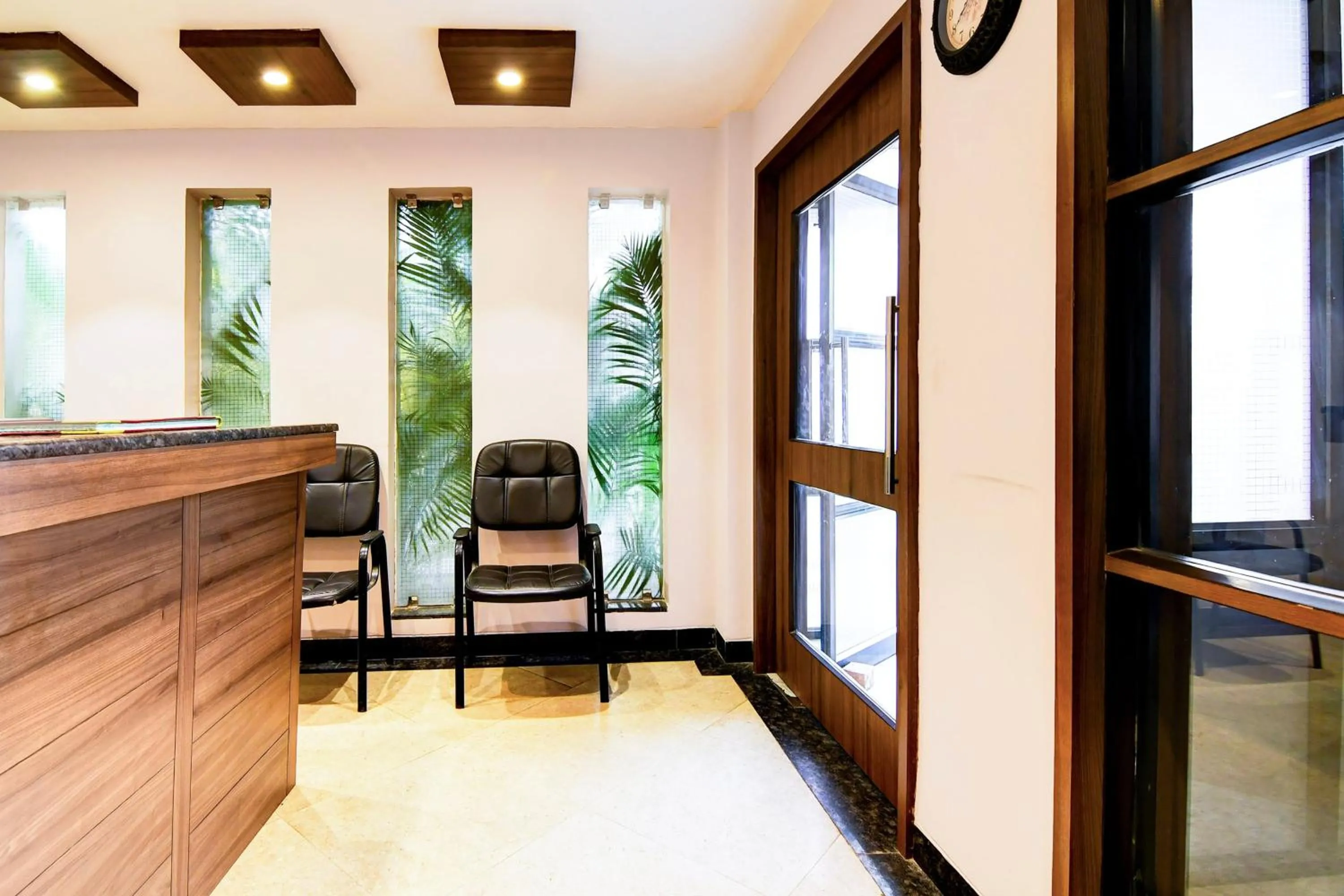 Lobby or reception in Super Hotel O Tagore Park Laskarhat Formerly Shankar Guest House