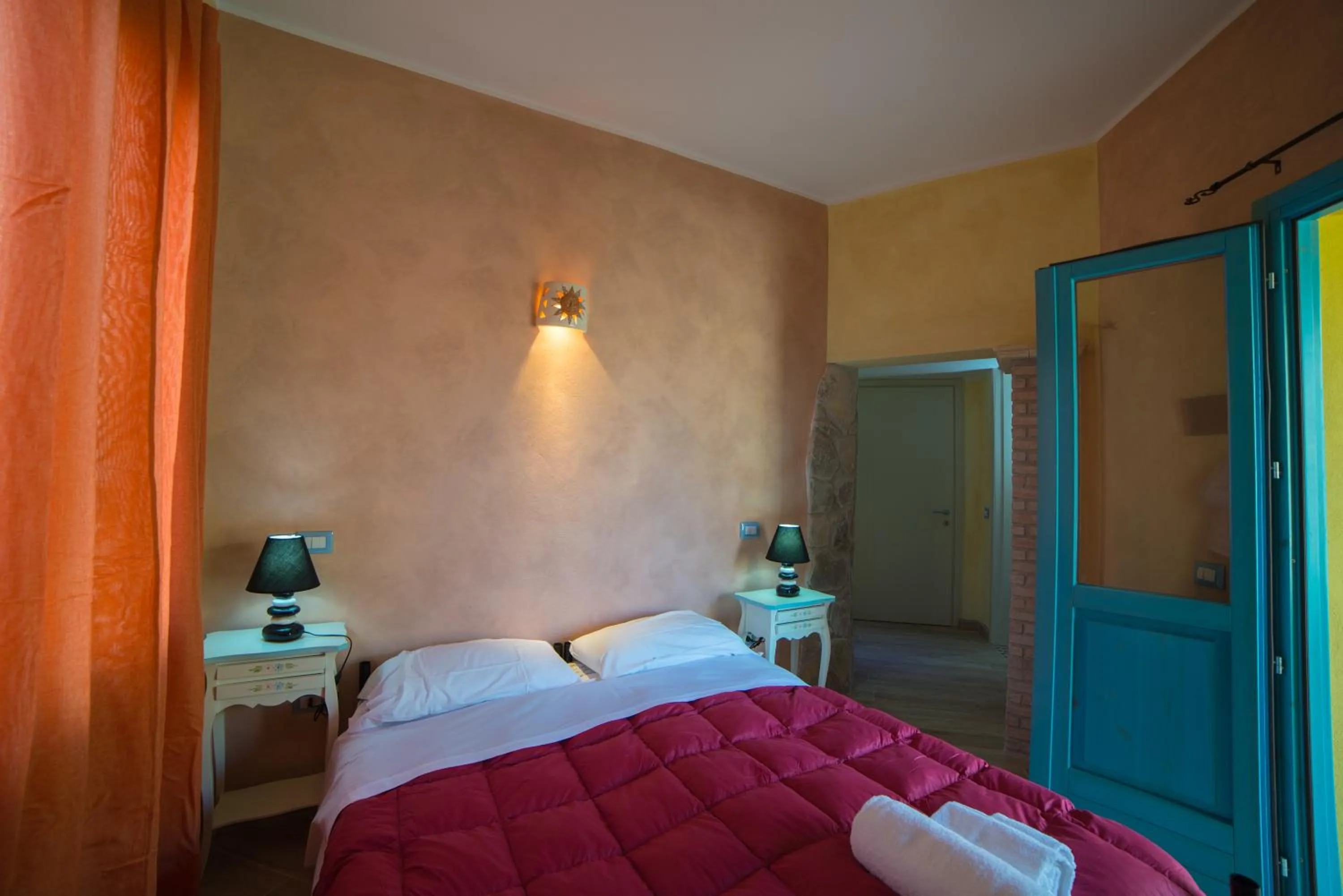 Photo of the whole room, Bed in Villamereu