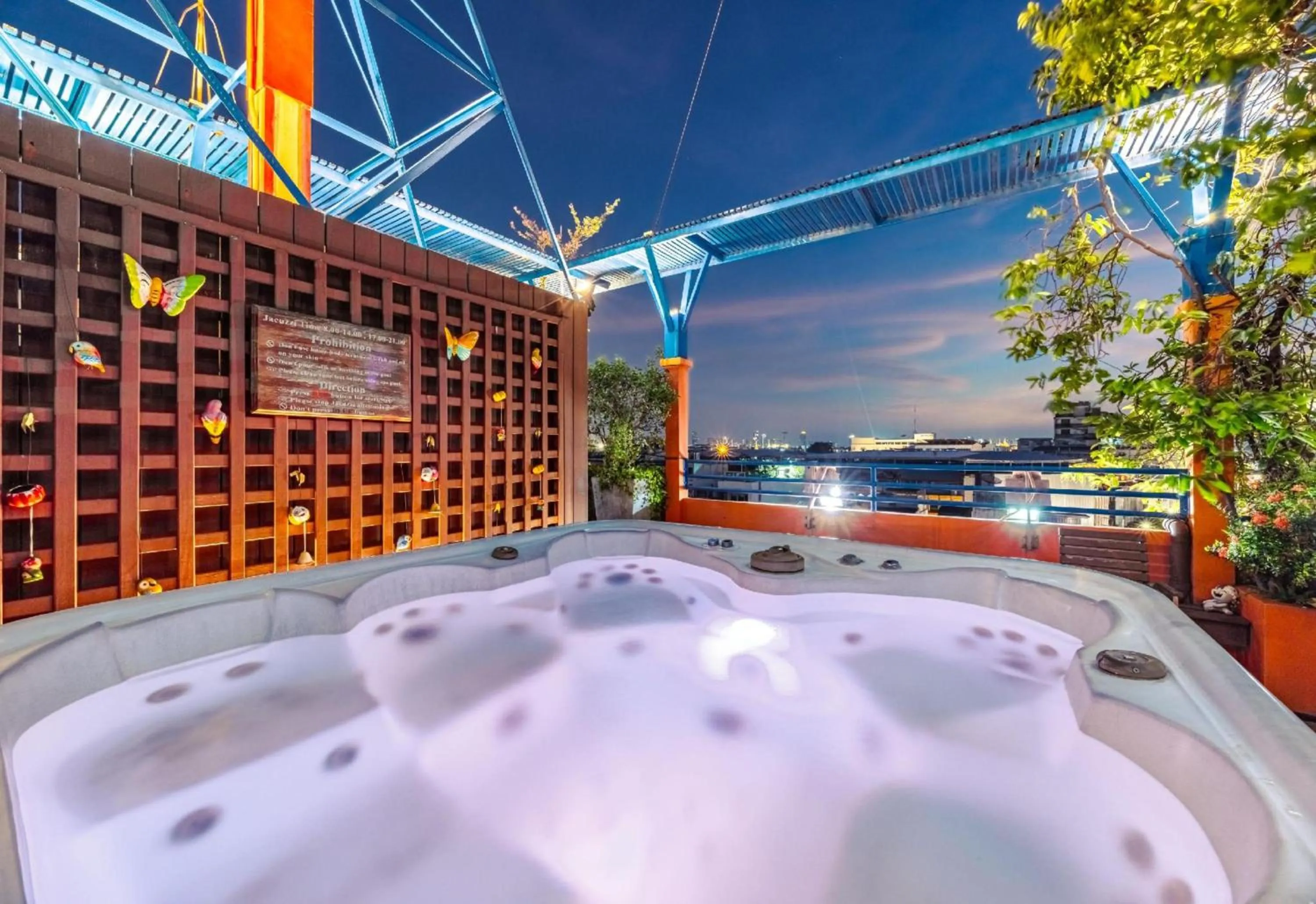 Natural landscape in Collection O Diamond House Khaosan