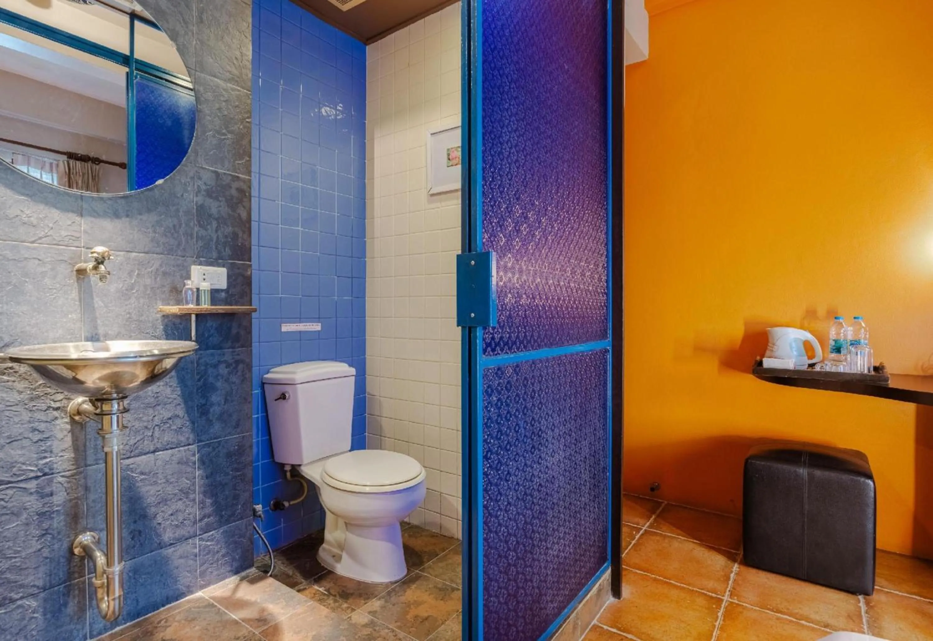 Bathroom in Collection O Diamond House Khaosan