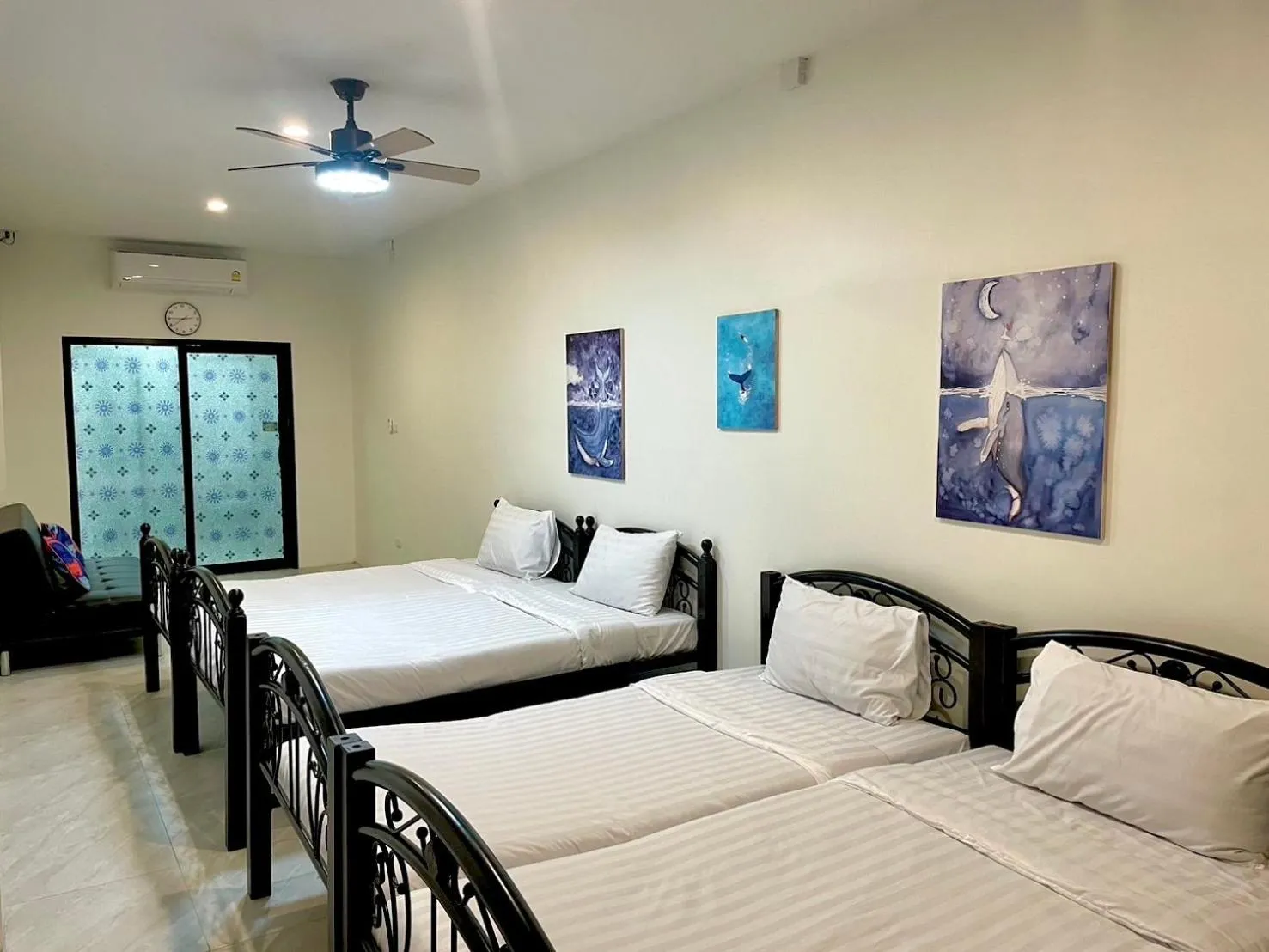 Bed in PJ Hostel & Bar