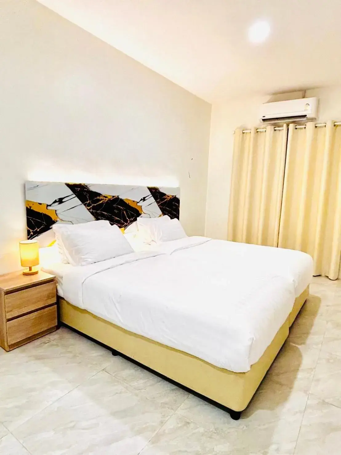 Bed in PJ Hostel & Bar Bed in PJ Hostel & Bar