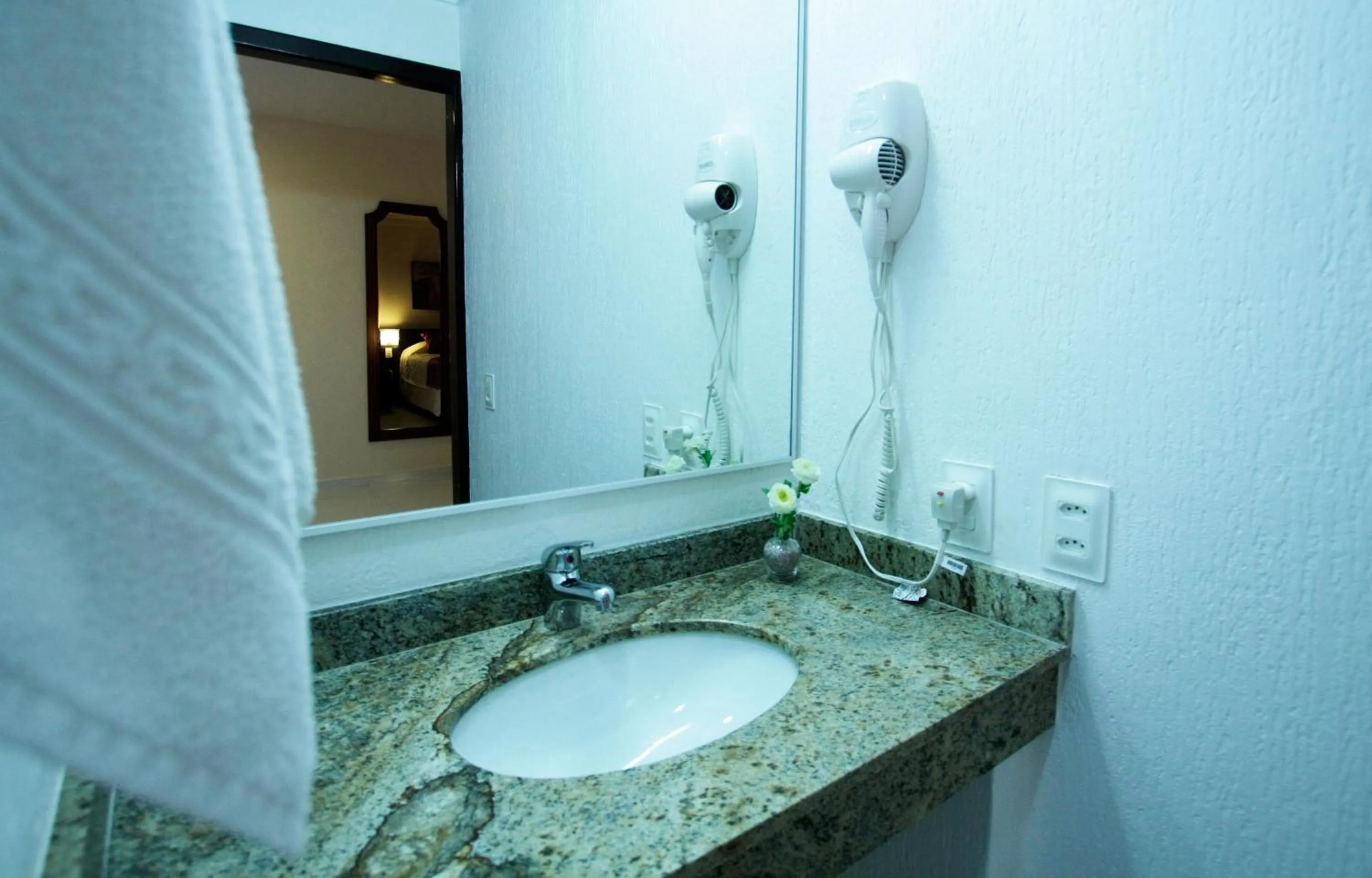 Bathroom in Hotel Bogari